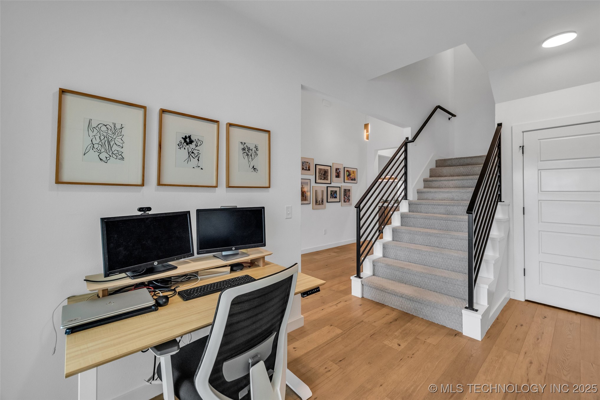 11529 S Marion Avenue