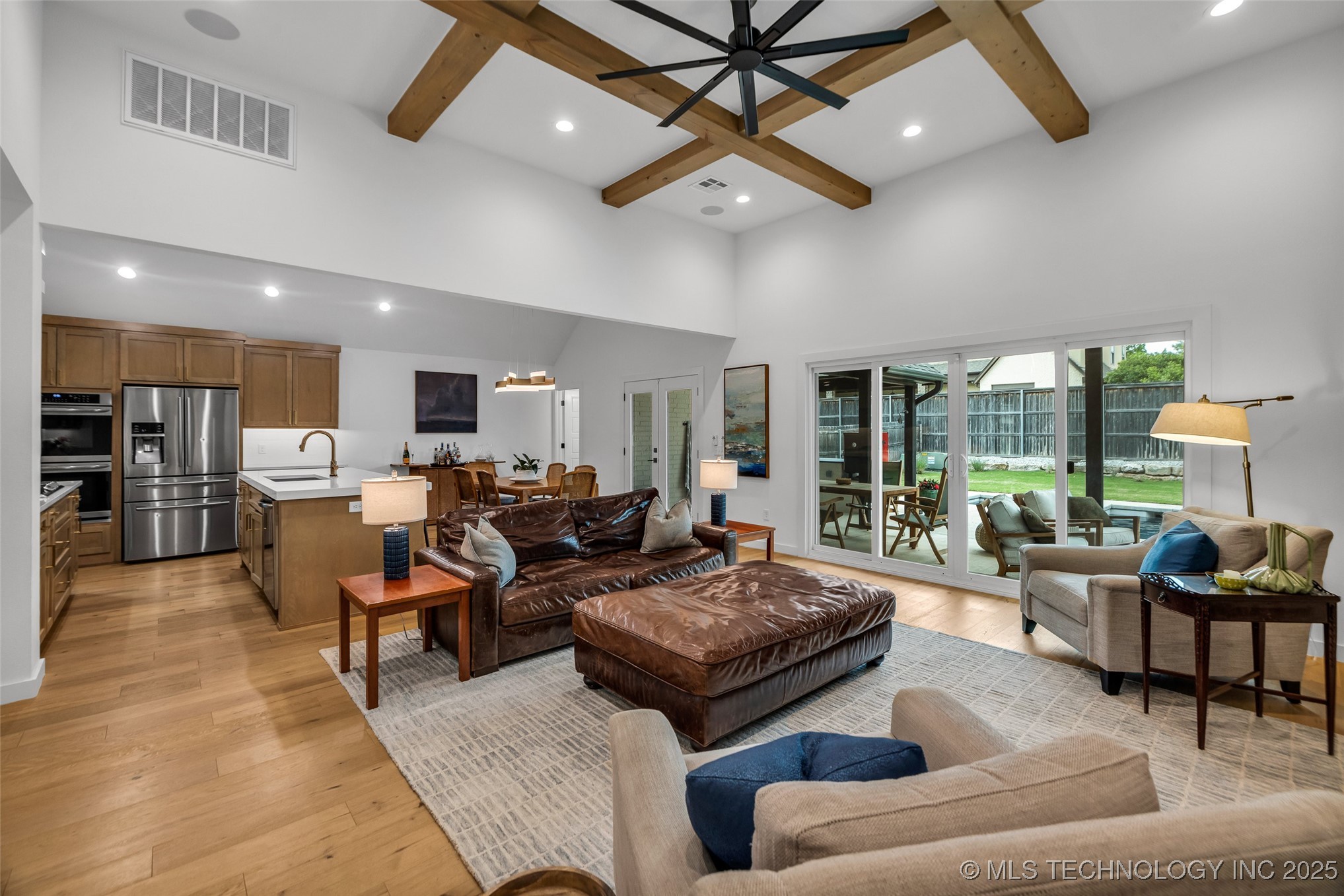 11529 S Marion Avenue