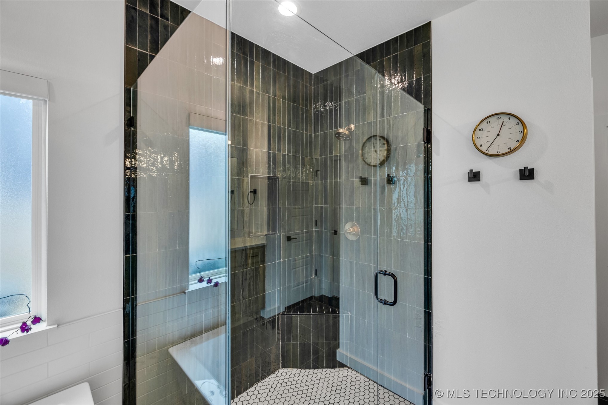 11529 S Marion Avenue