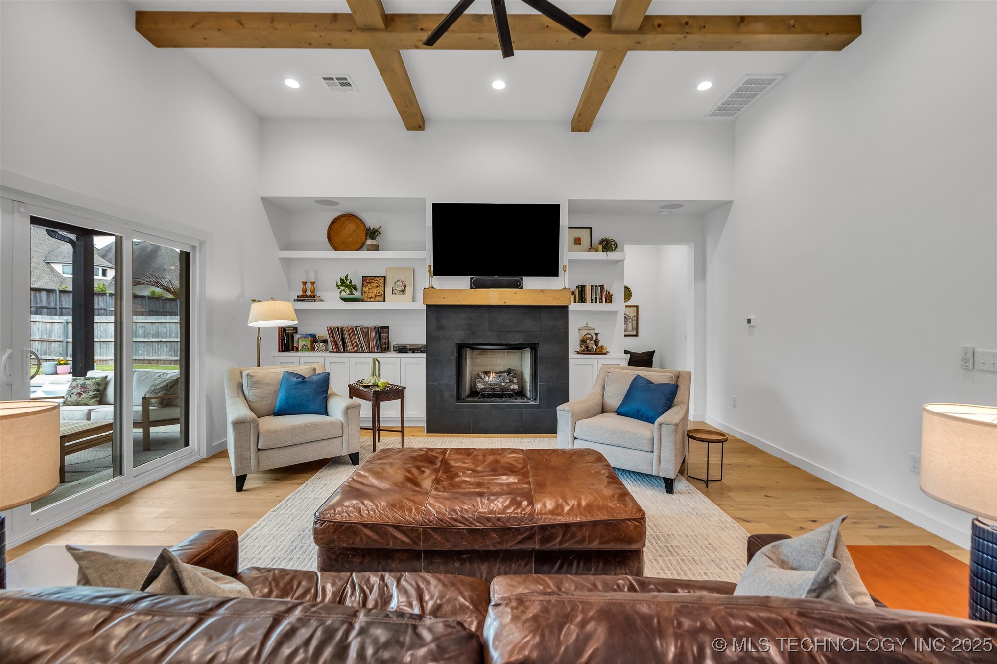 11529 S Marion Avenue