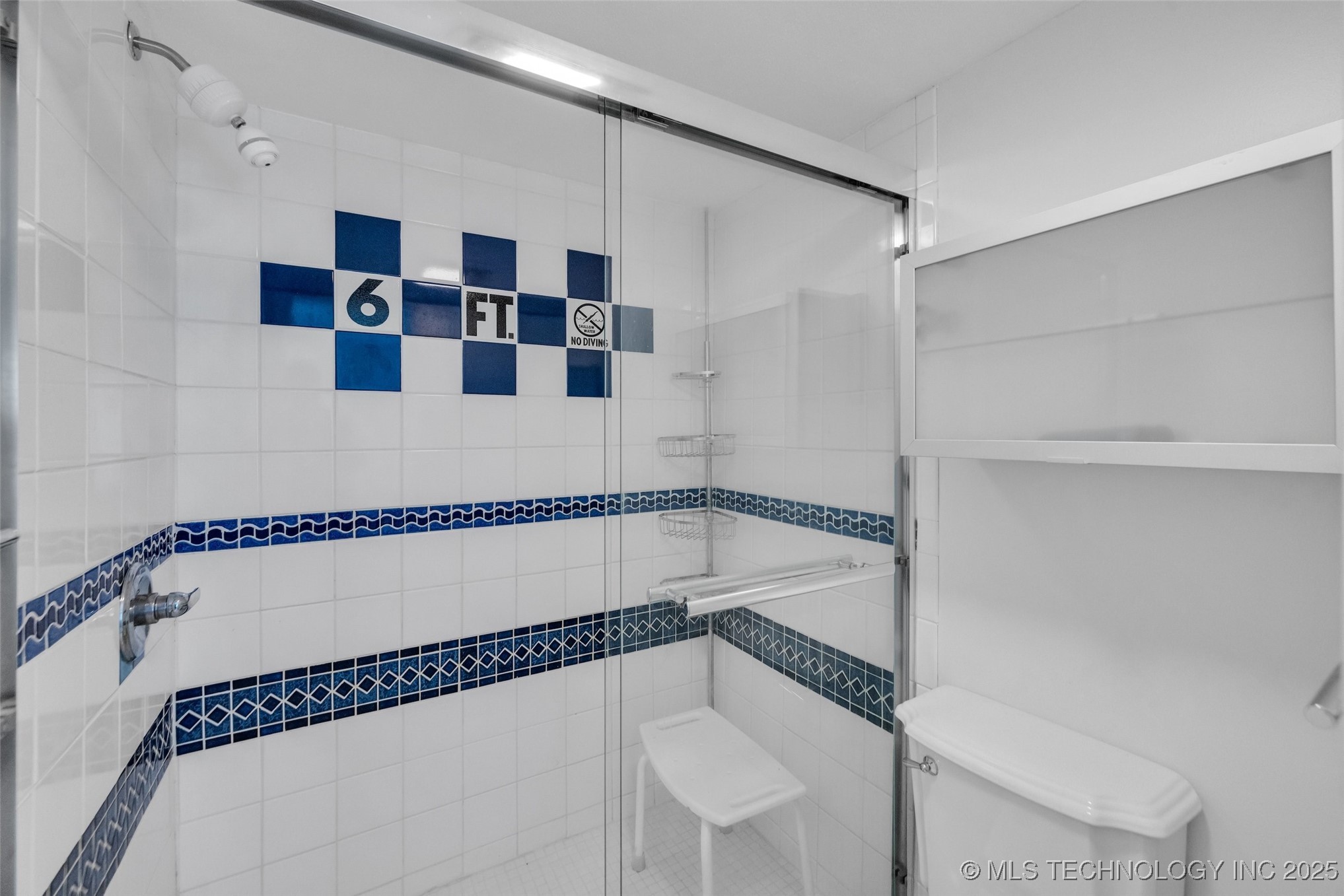 2601 W Hartford Street