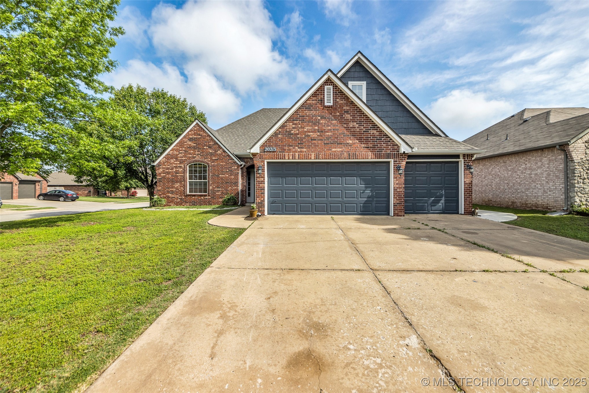 20213 E 33rd Place S