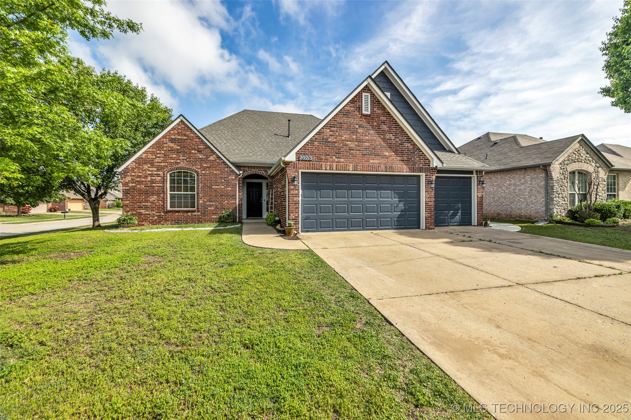 20213 E 33rd Place S