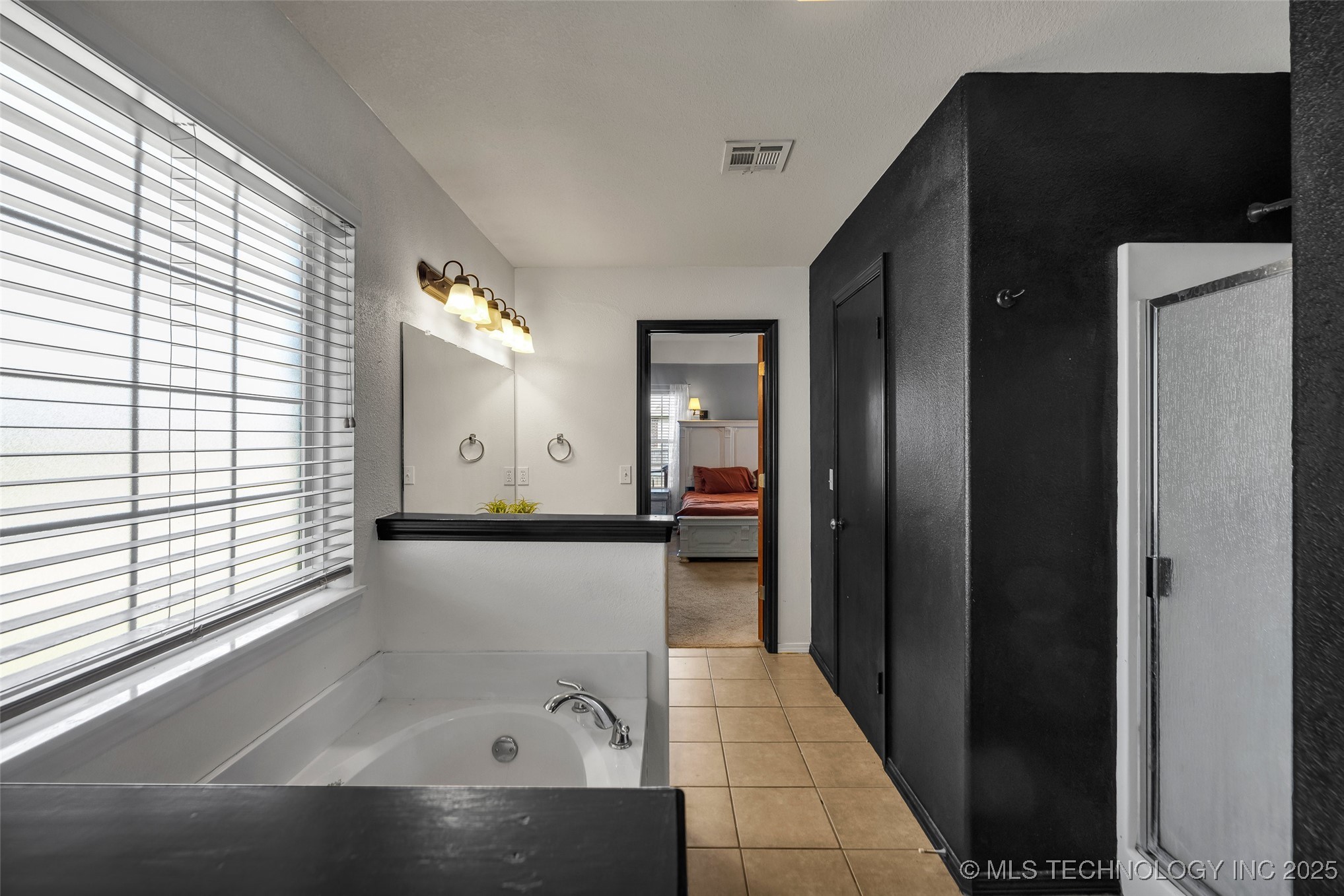 20213 E 33rd Place S