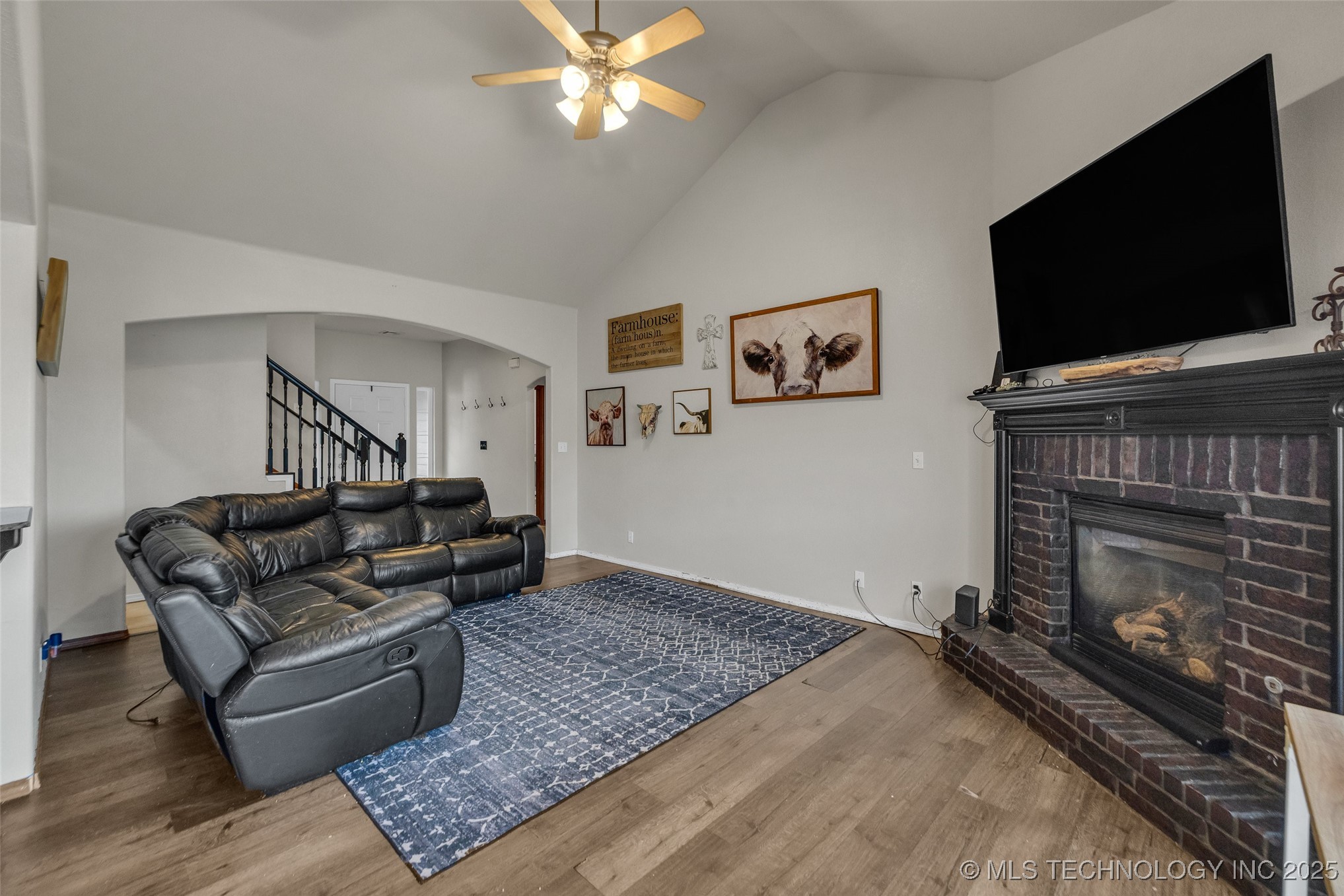 20213 E 33rd Place S