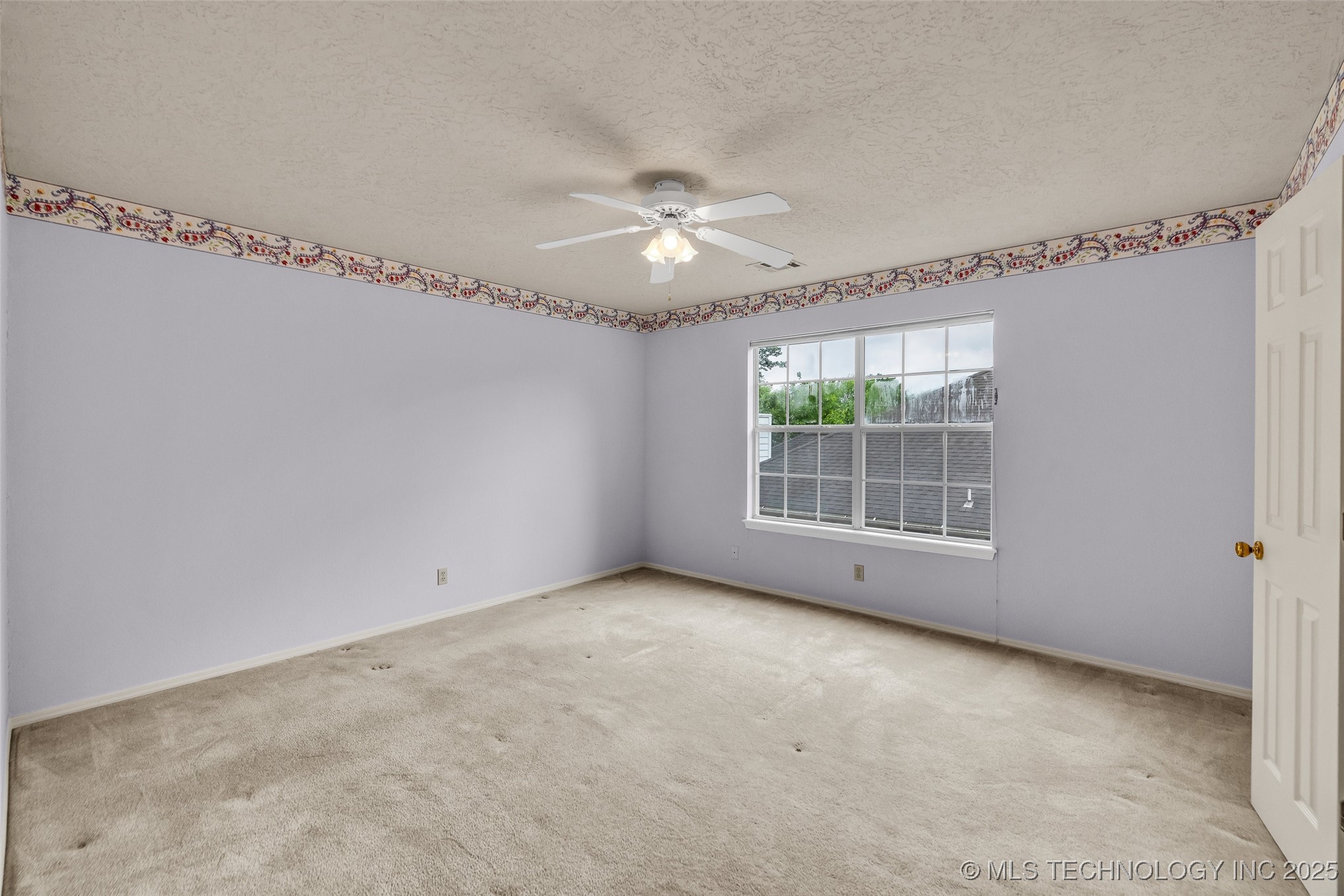 2205 W Vicksburg Street