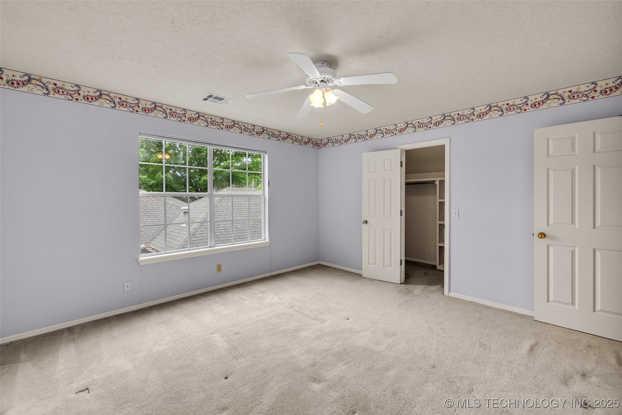 2205 W Vicksburg Street