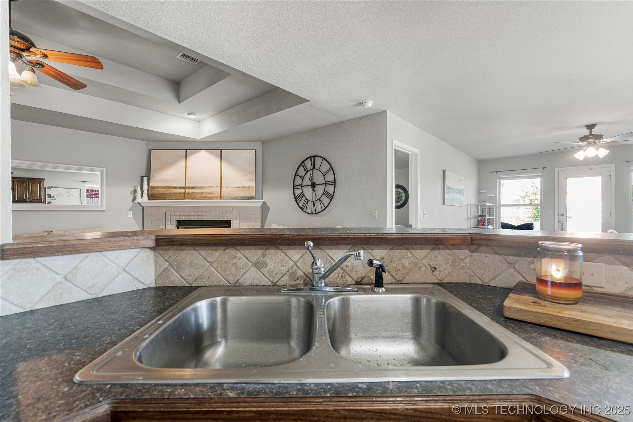 15605 S College Avenue