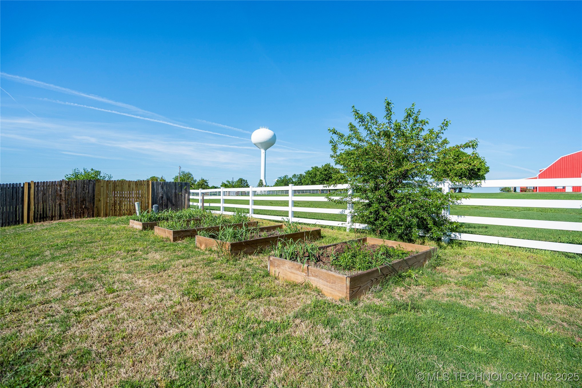 15605 S College Avenue