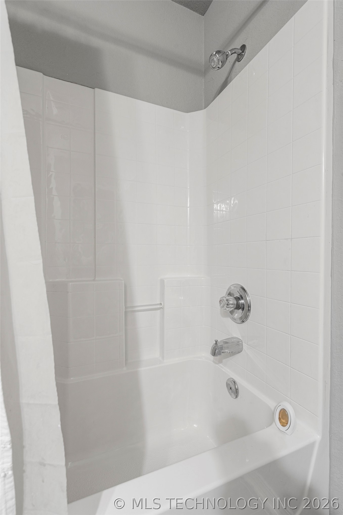 15605 S College Avenue