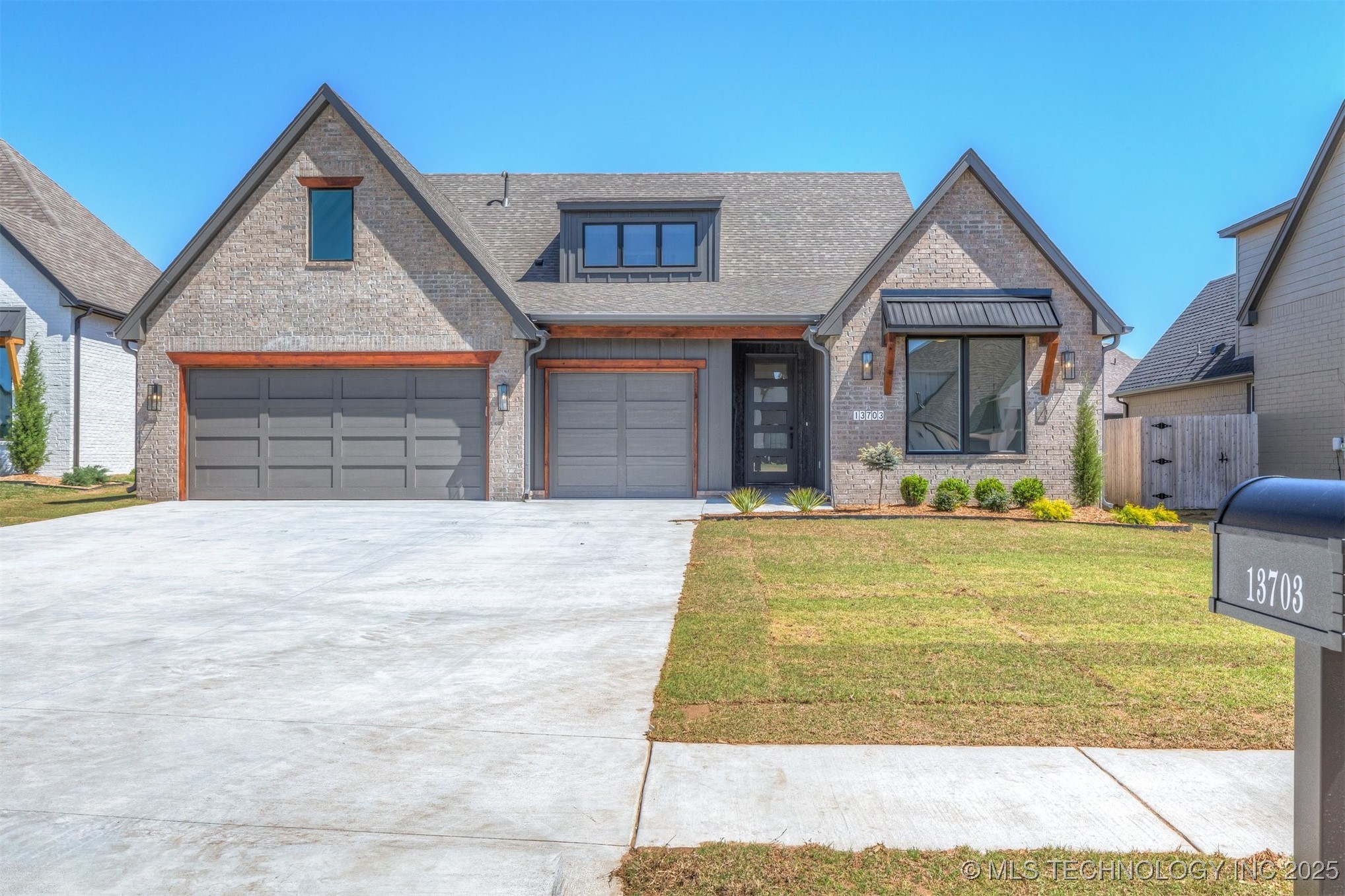 13703 S 21st Court