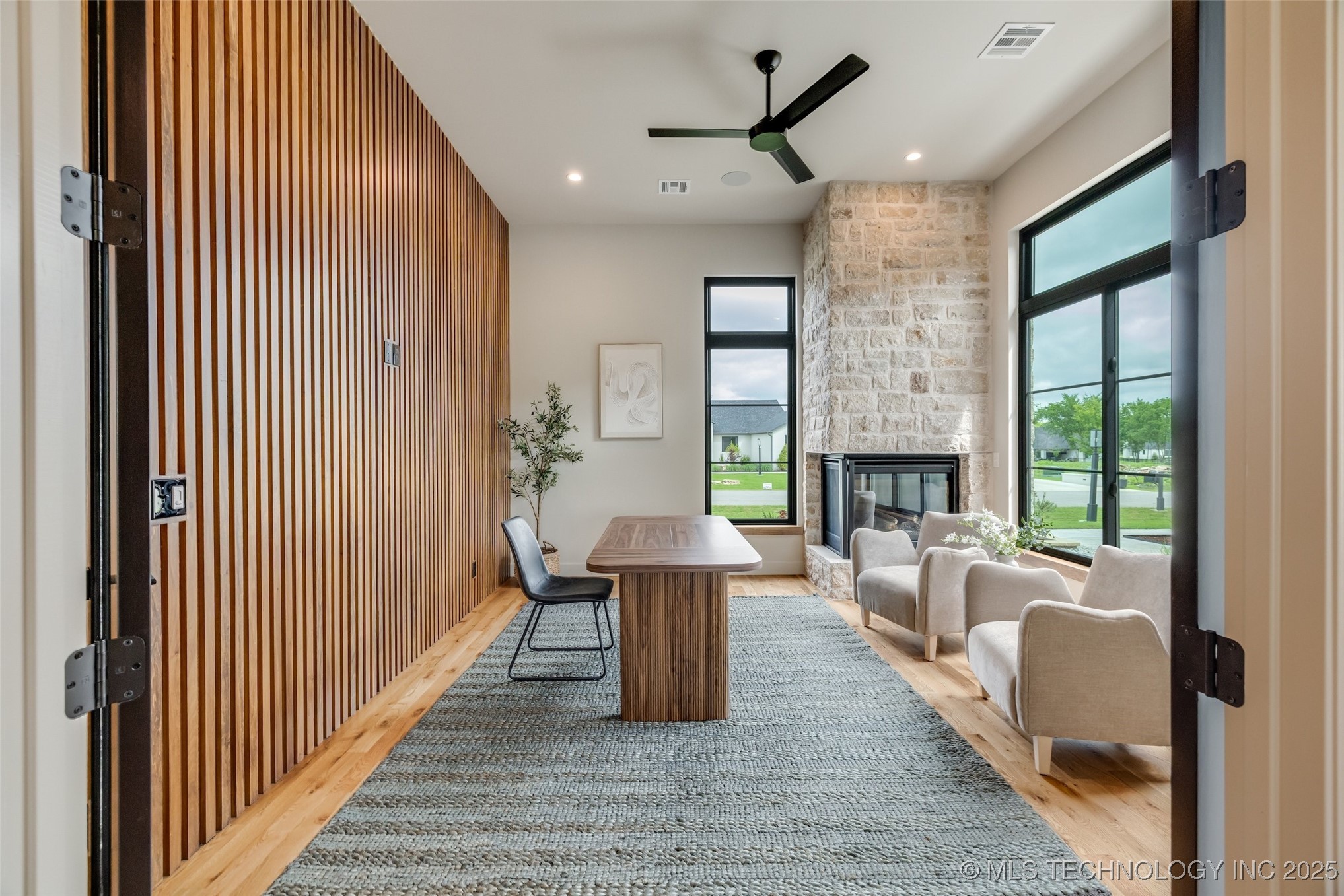 17644 E White Tail Cove