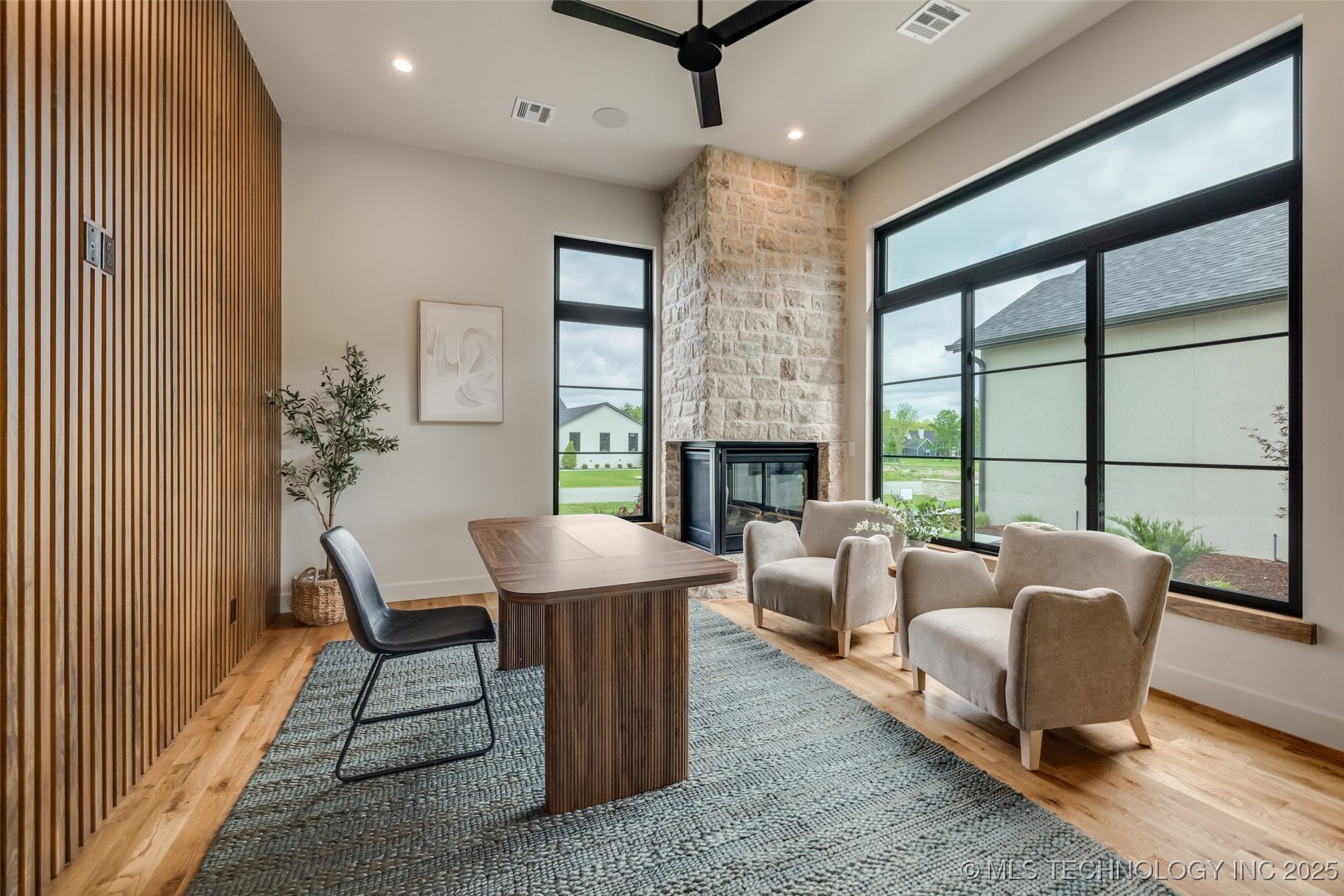 17644 E White Tail Cove