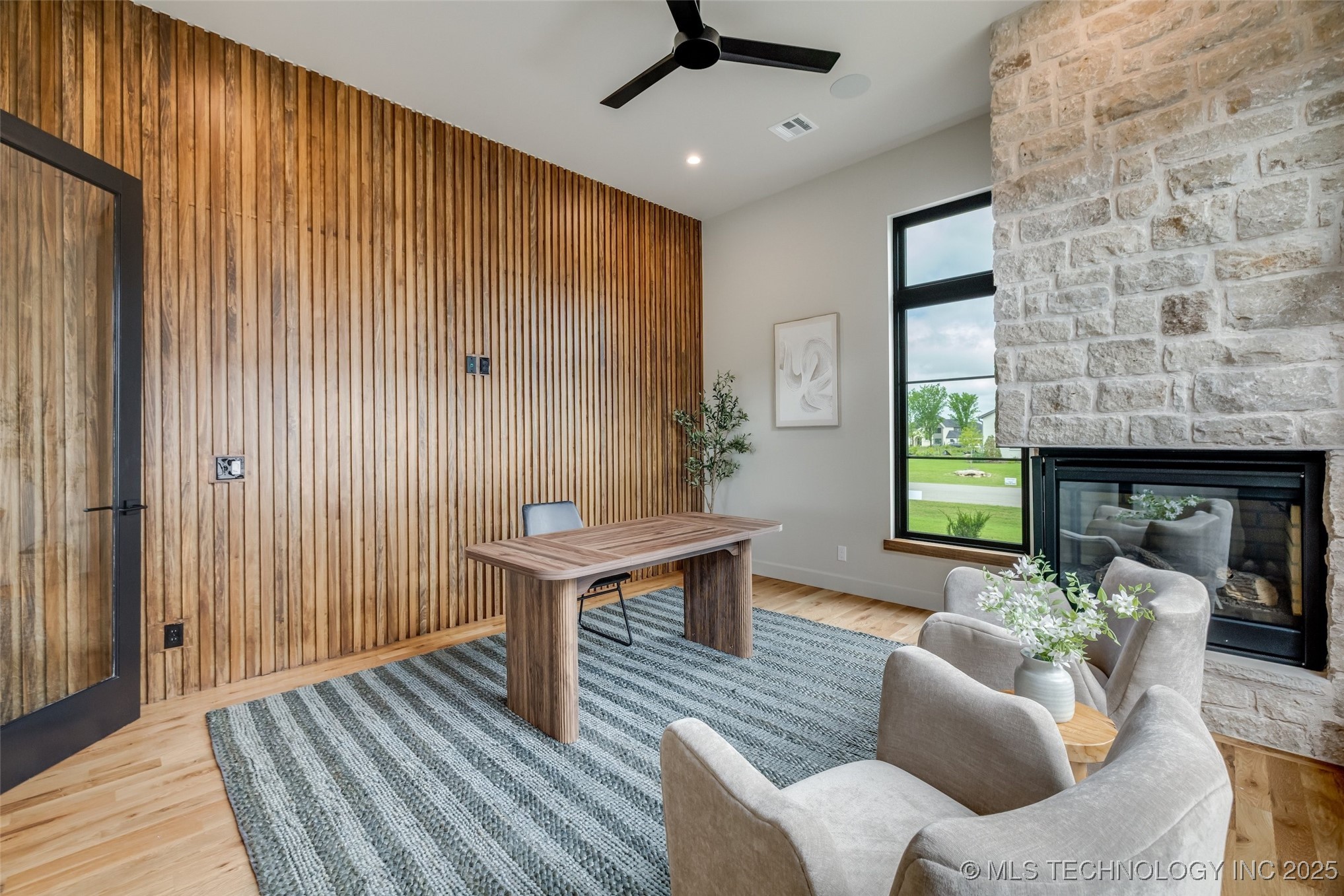 17644 E White Tail Cove