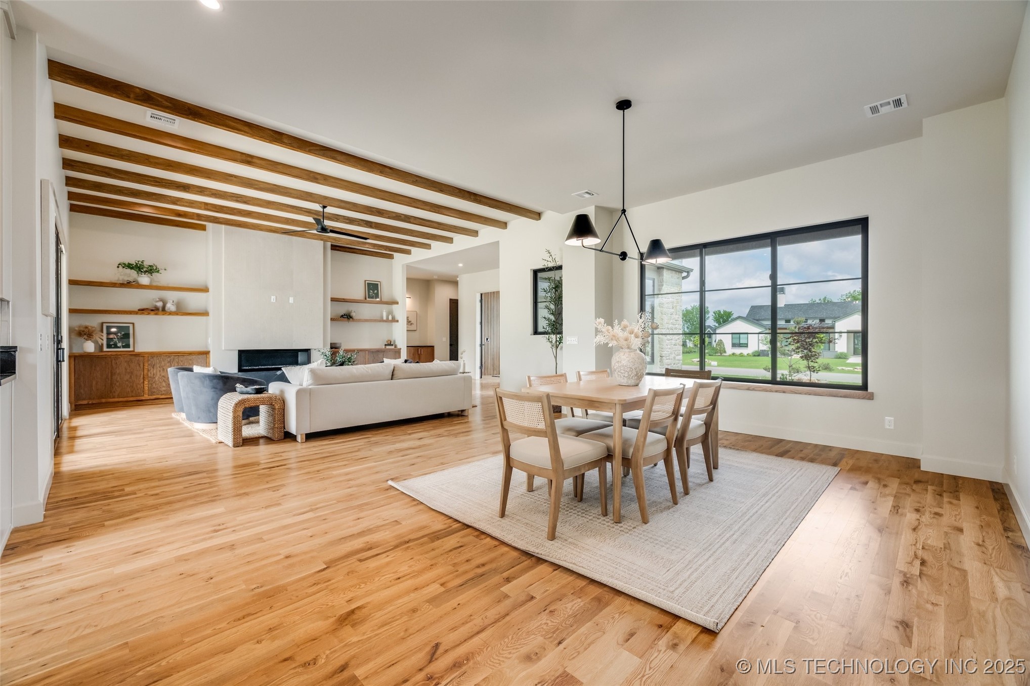 17644 E White Tail Cove