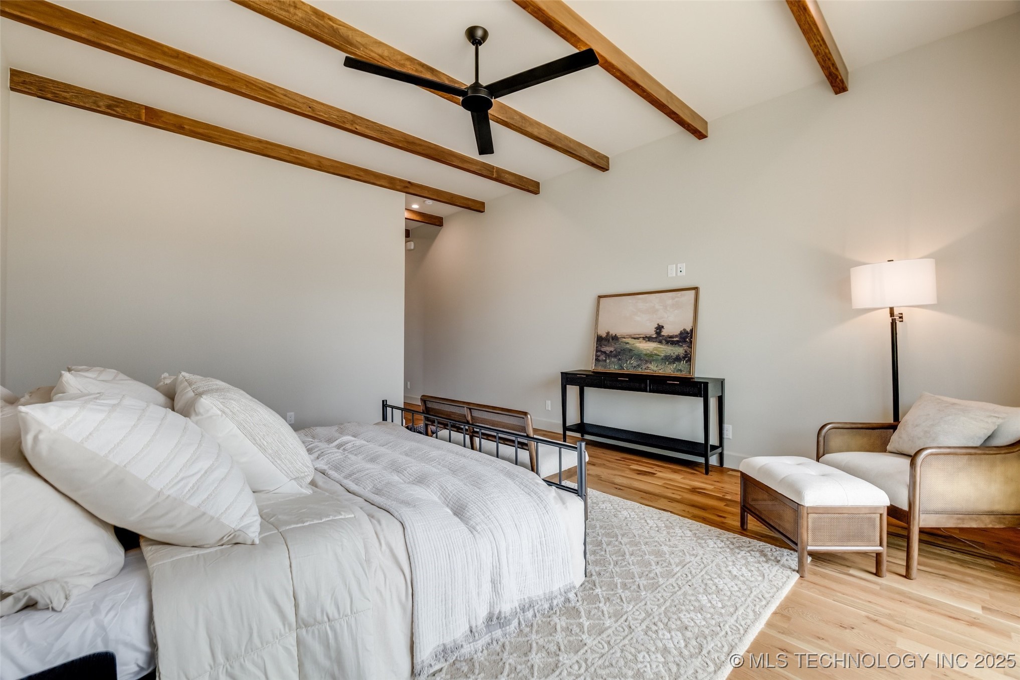 17644 E White Tail Cove