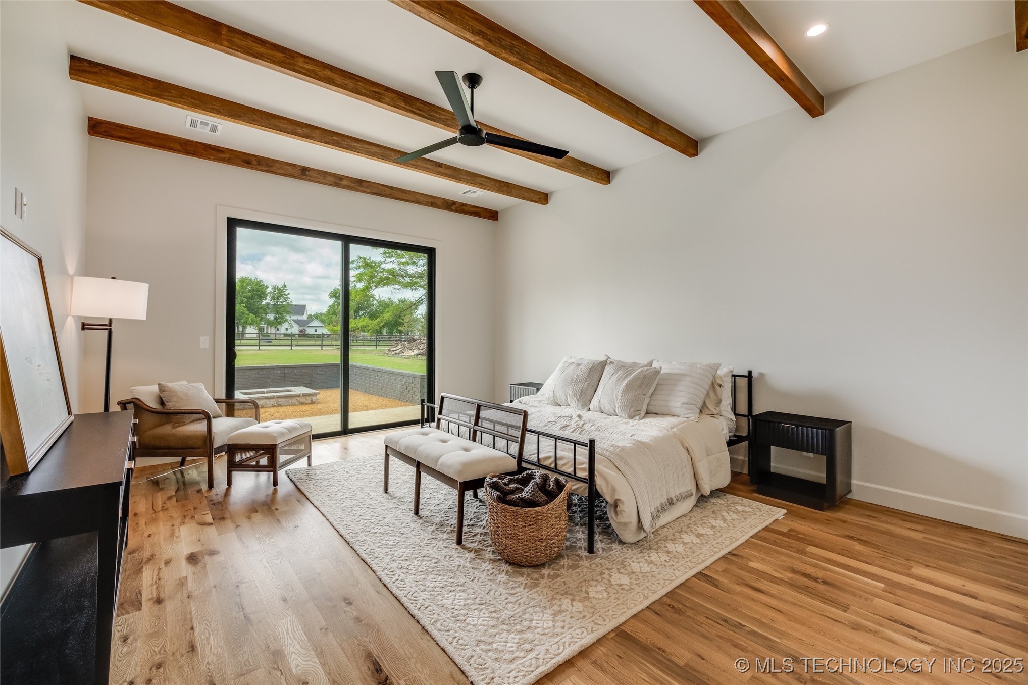 17644 E White Tail Cove