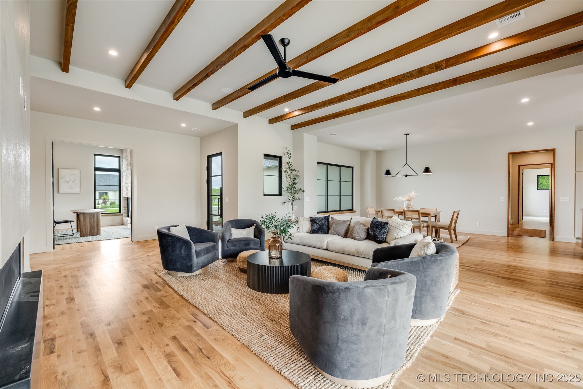 17644 E White Tail Cove