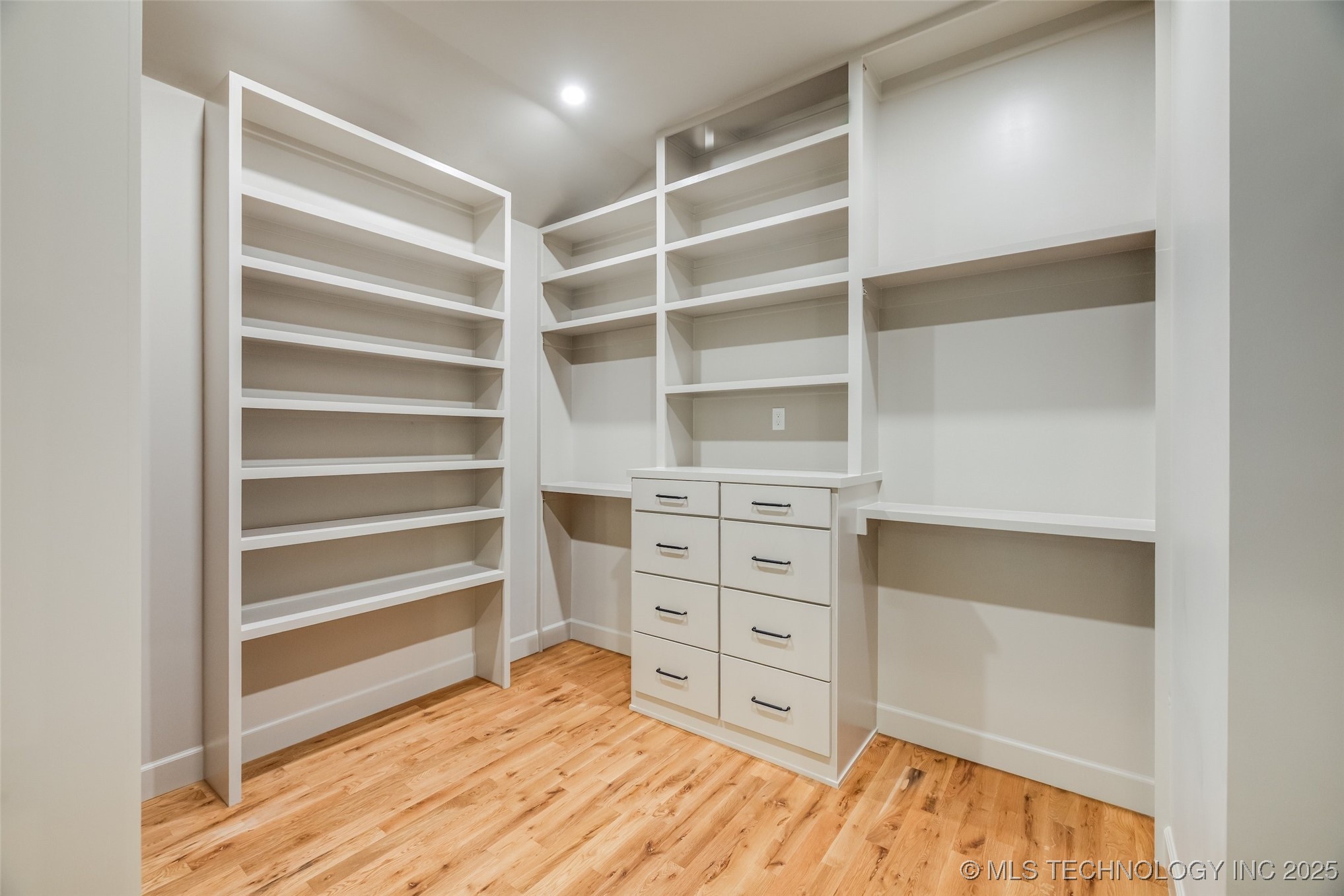 17644 E White Tail Cove