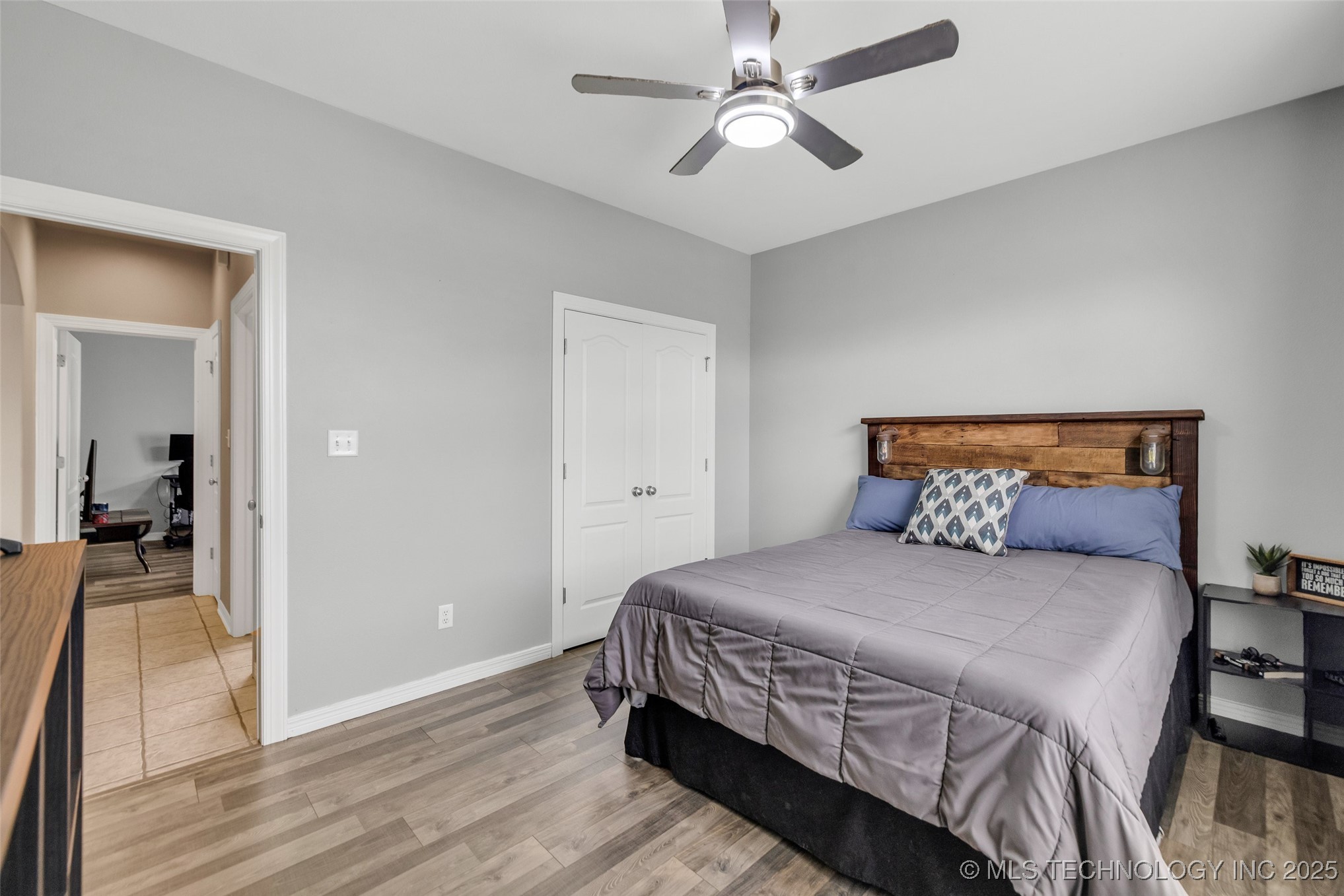 11521 S Locust Avenue