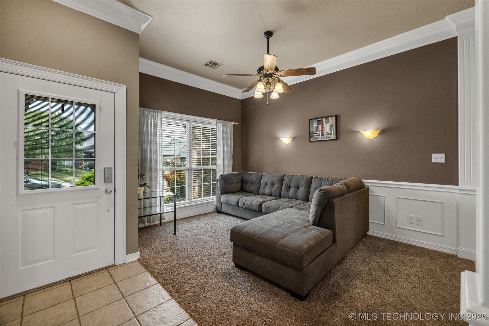 11521 S Locust Avenue