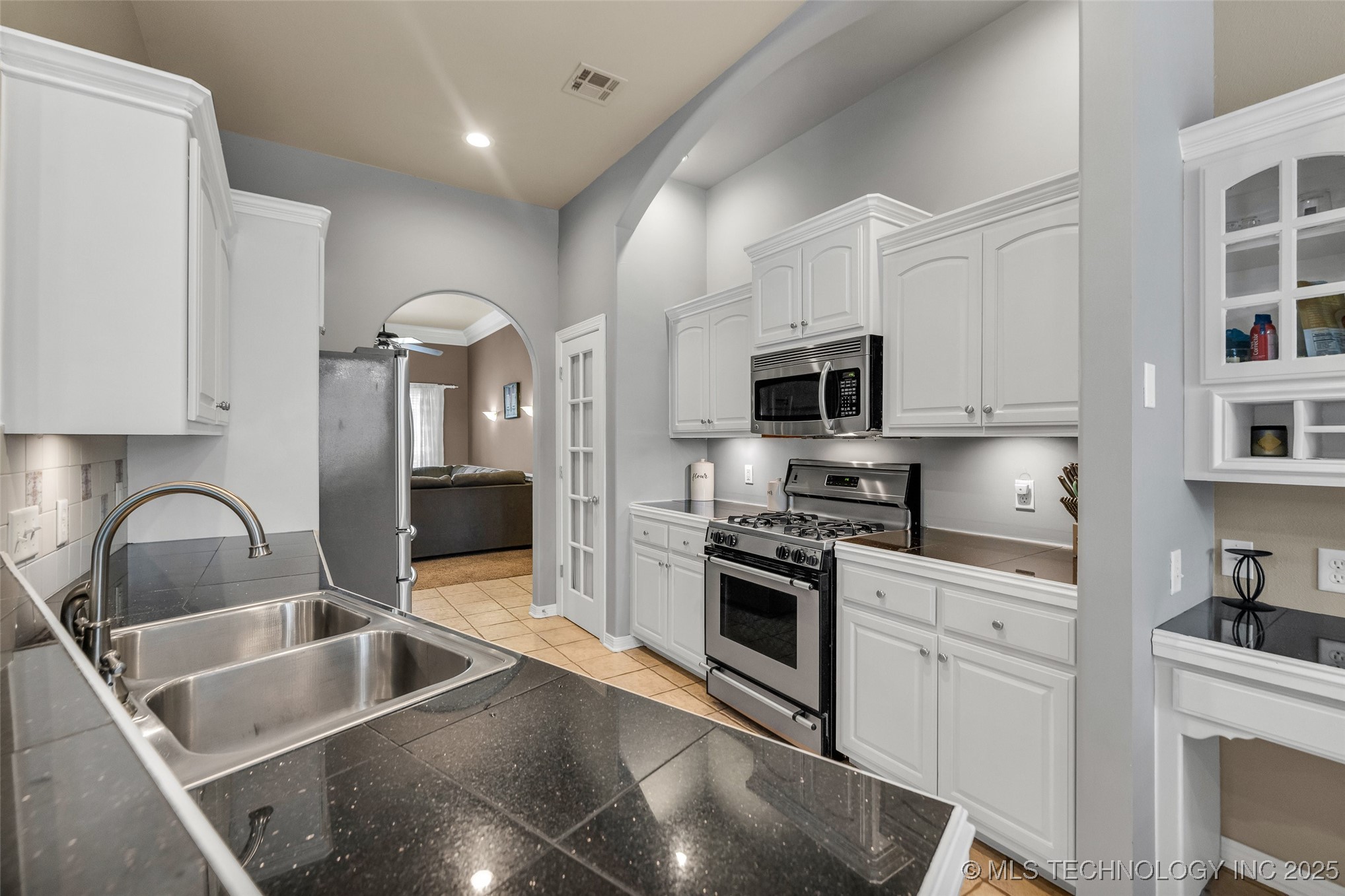 11521 S Locust Avenue