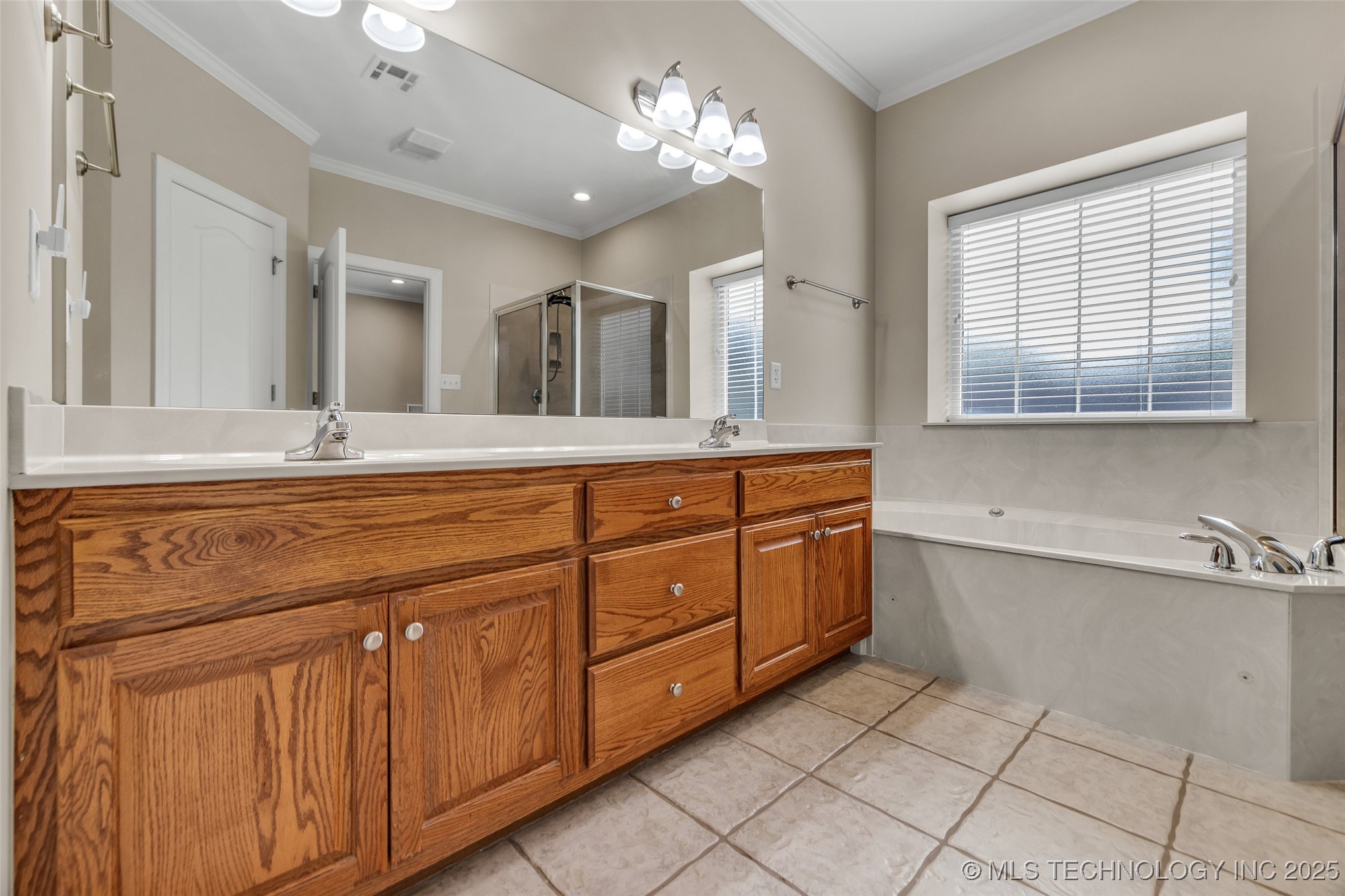 11521 S Locust Avenue