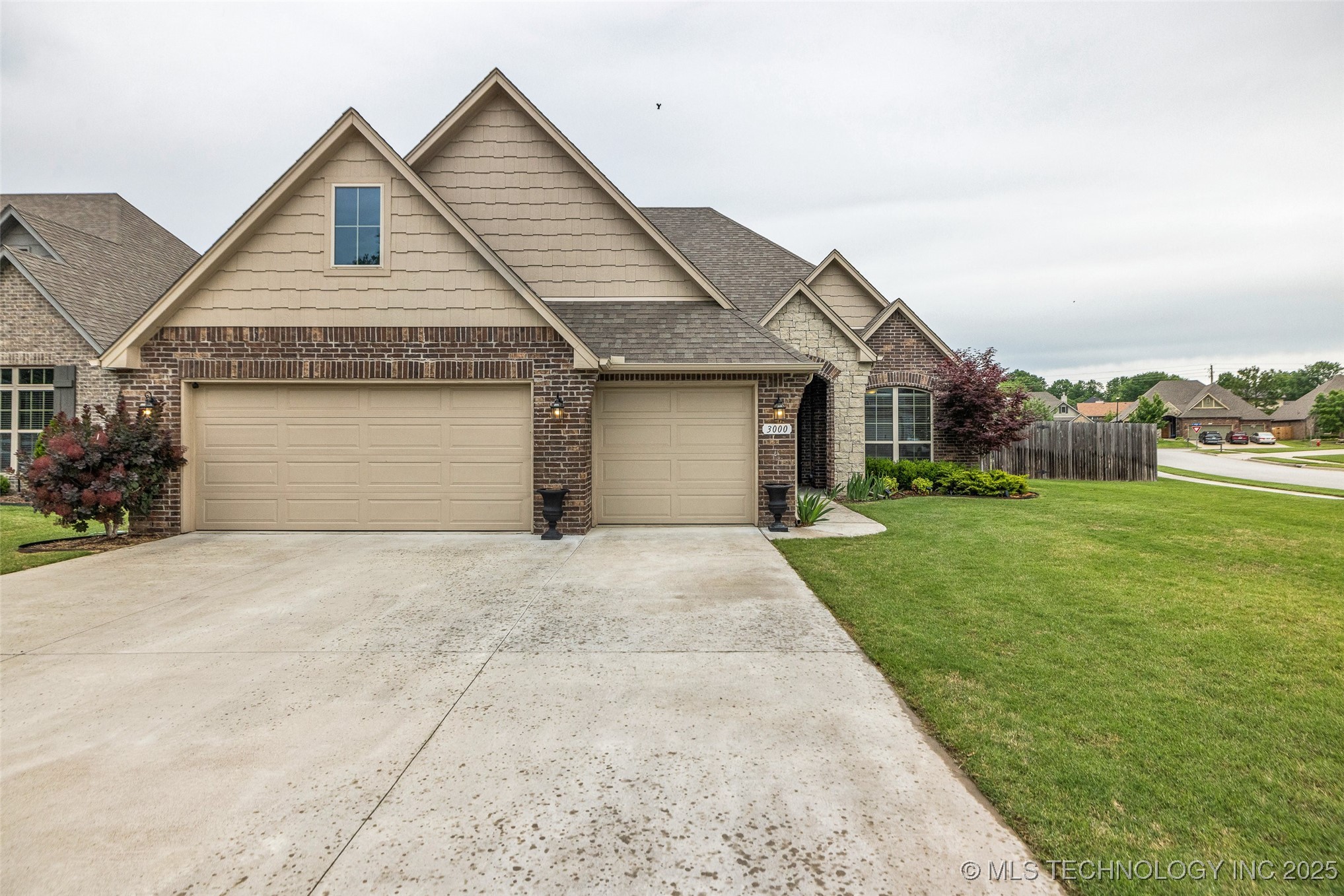 3000 W Edgewater Street