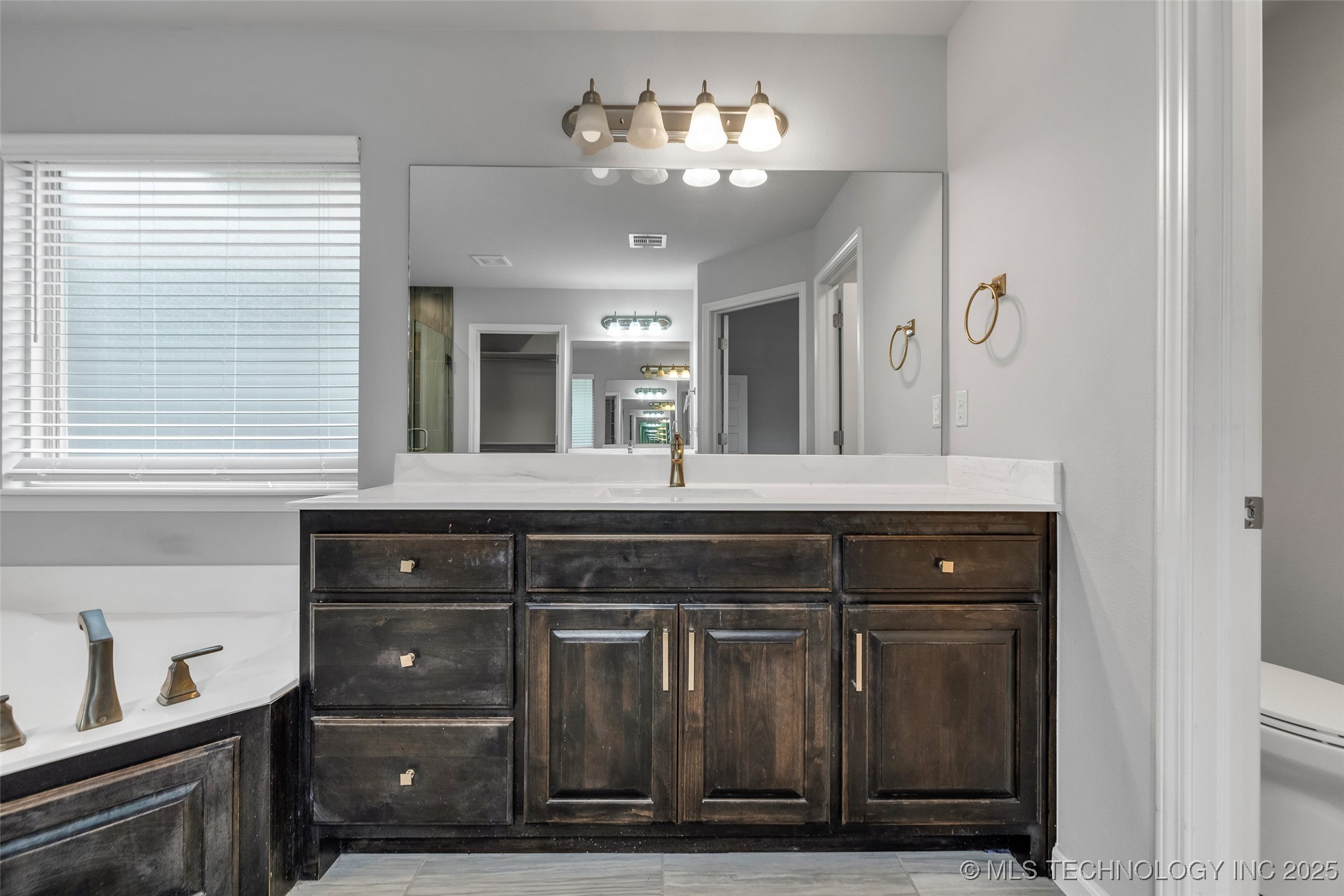 3000 W Edgewater Street