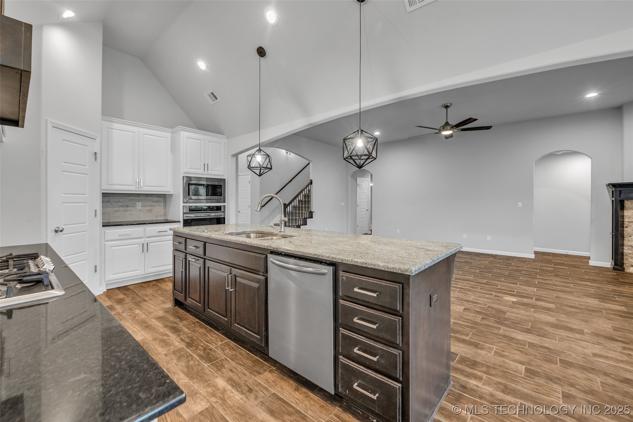 3000 W Edgewater Street