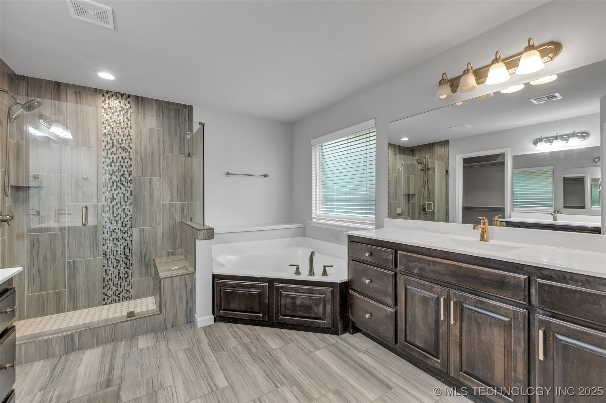 3000 W Edgewater Street