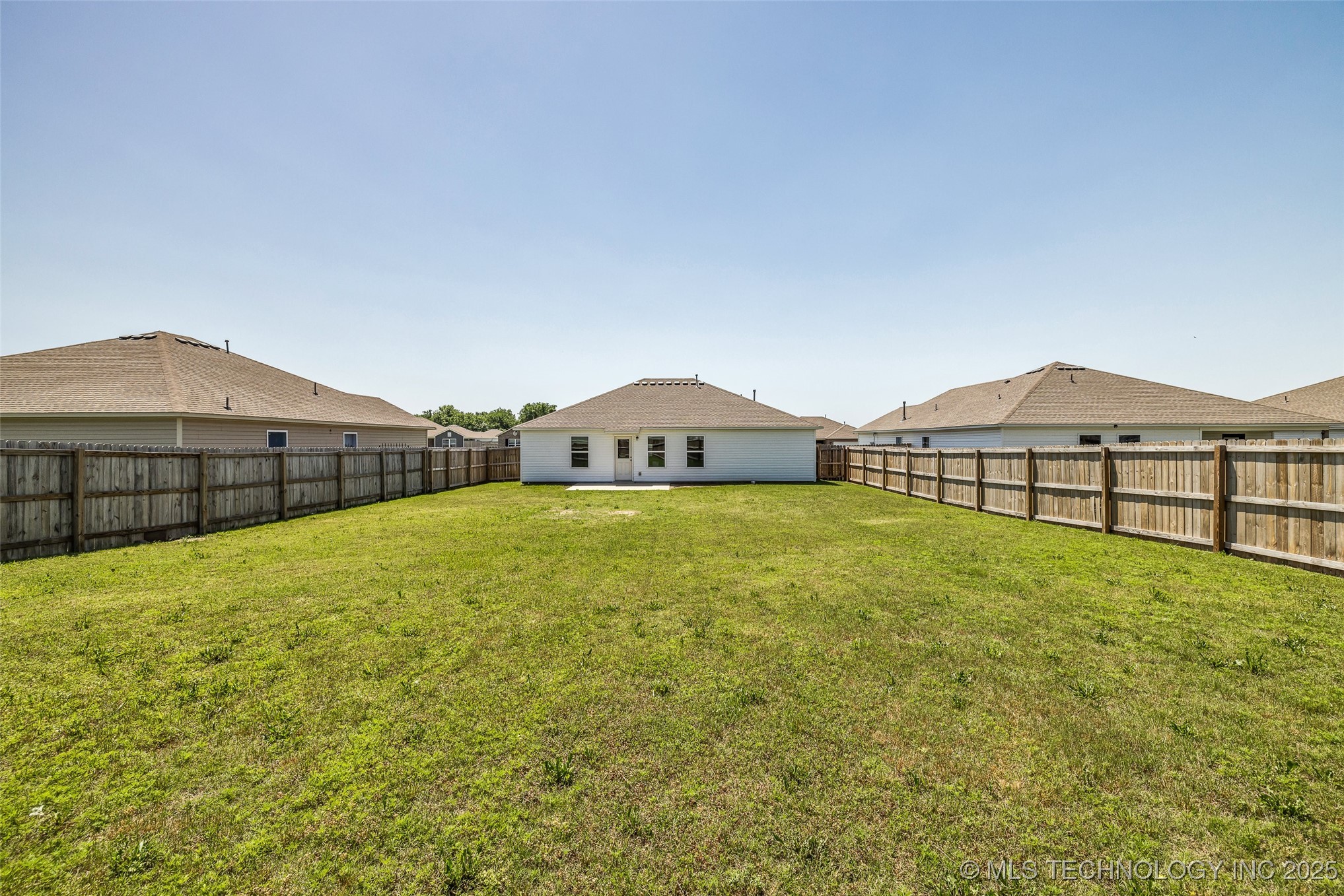 23585 E 114th Court