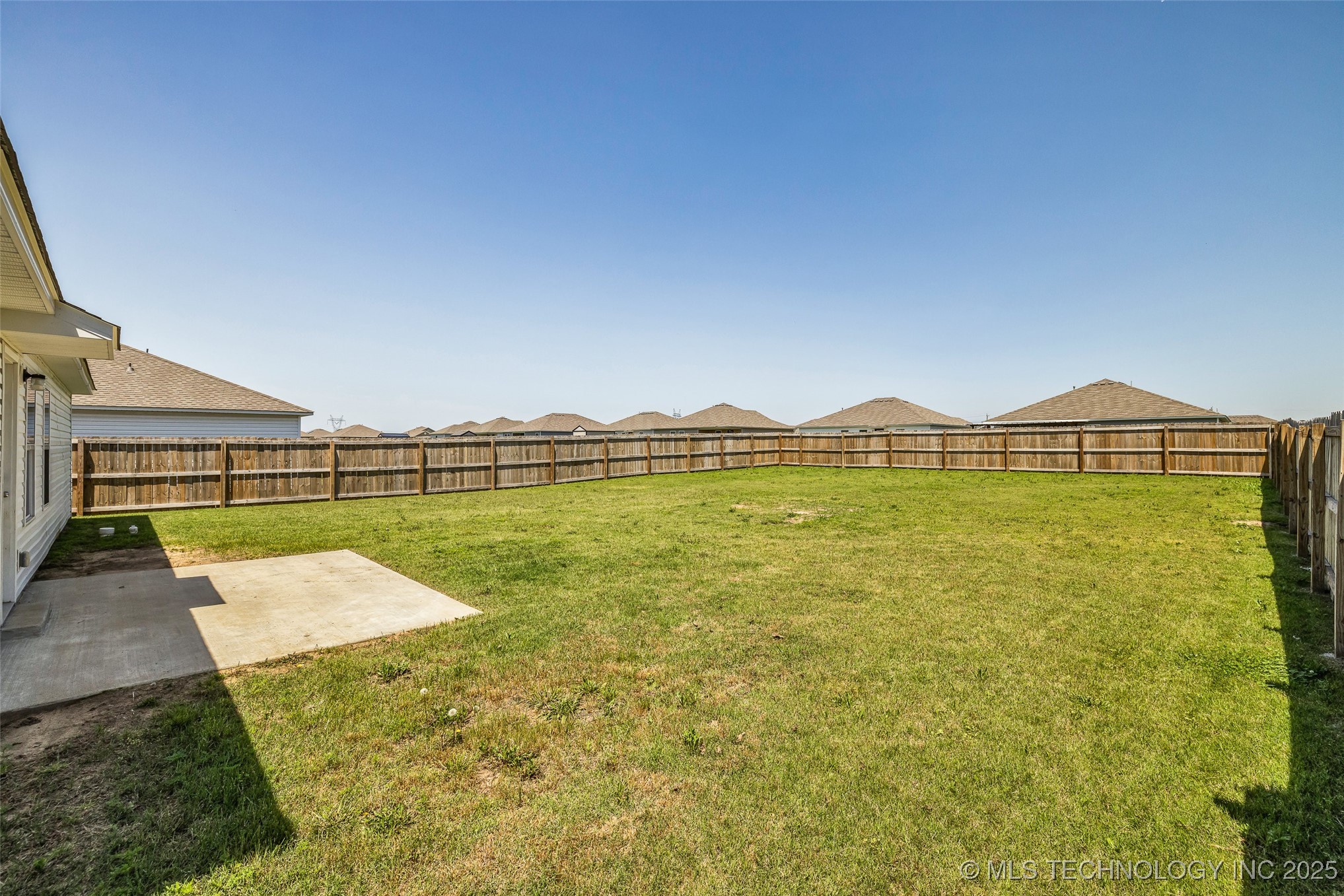 23585 E 114th Court
