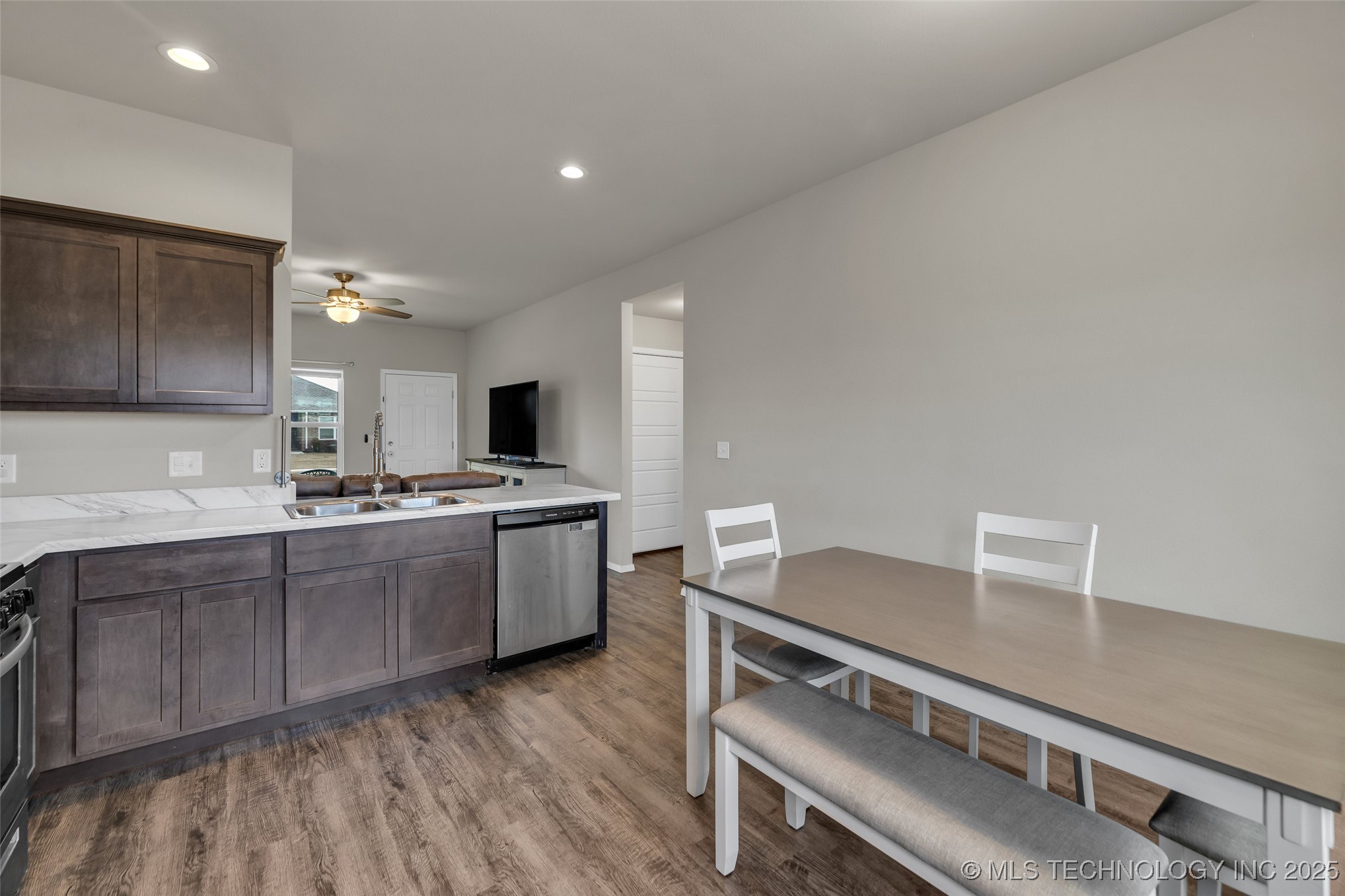 23585 E 114th Court