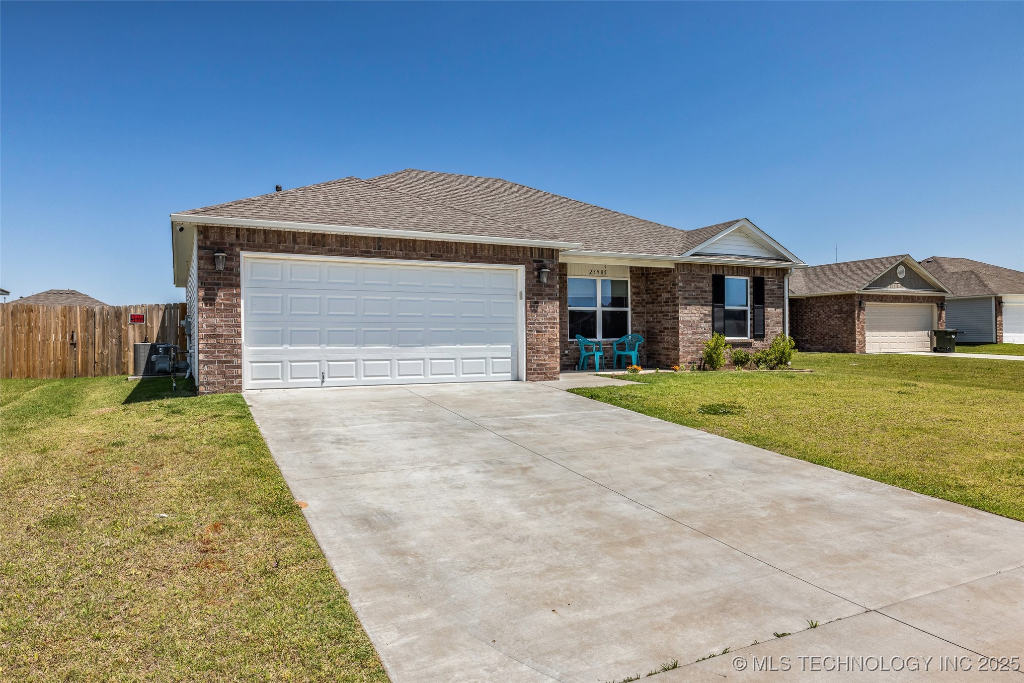 23585 E 114th Court