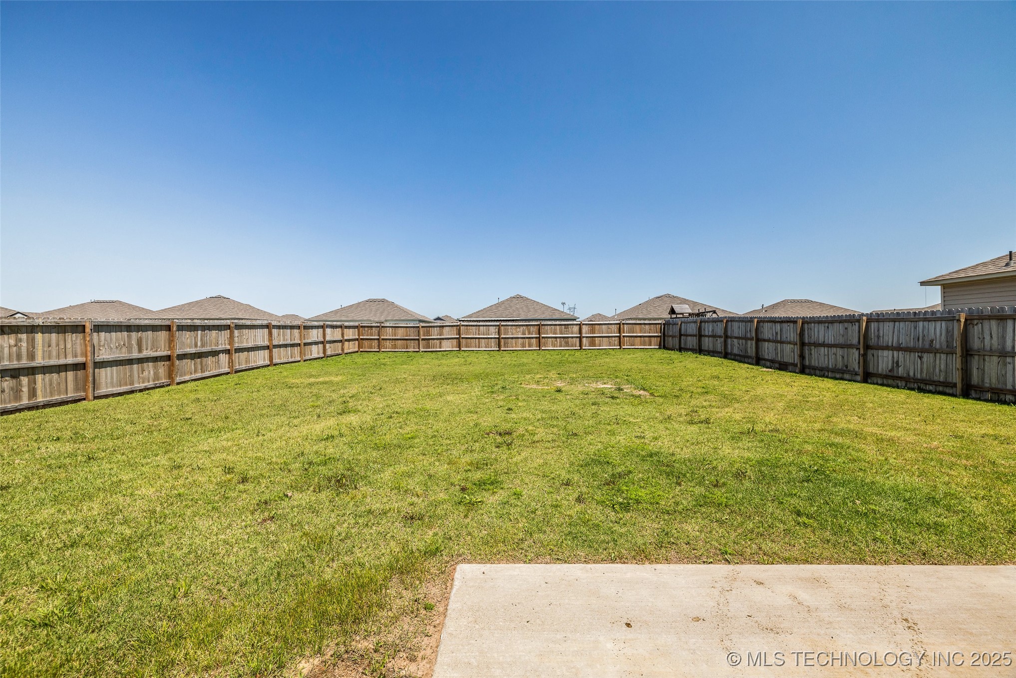23585 E 114th Court