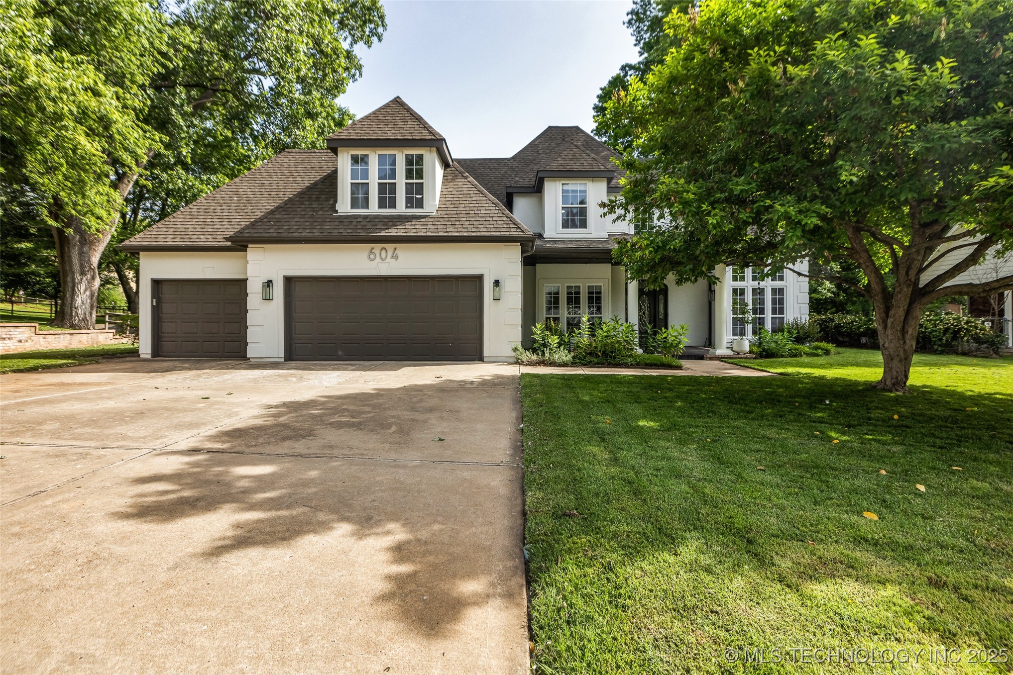 604 E Albuquerque Street