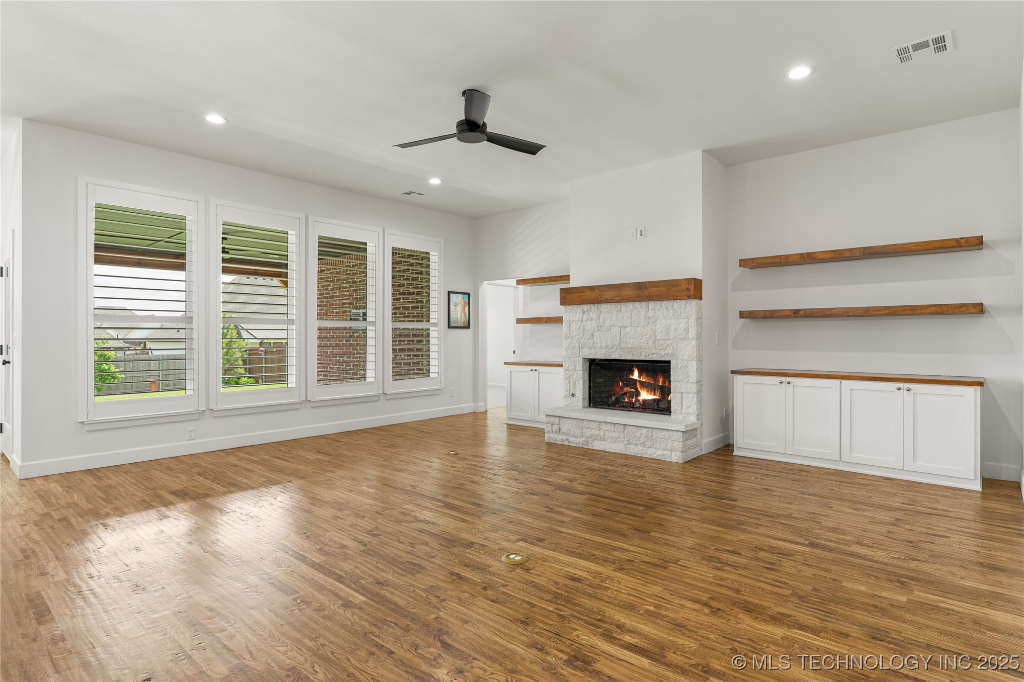 2978 E 146th Street S