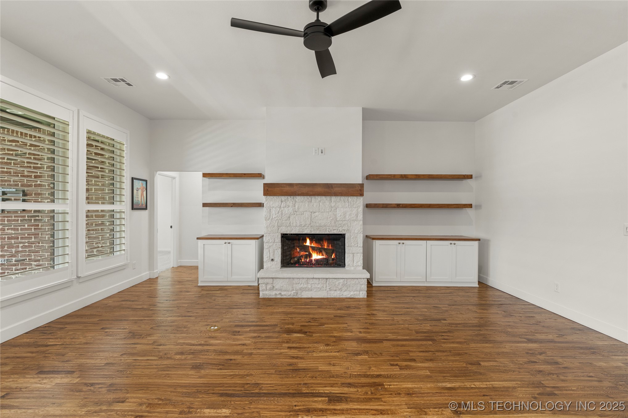 2978 E 146th Street S