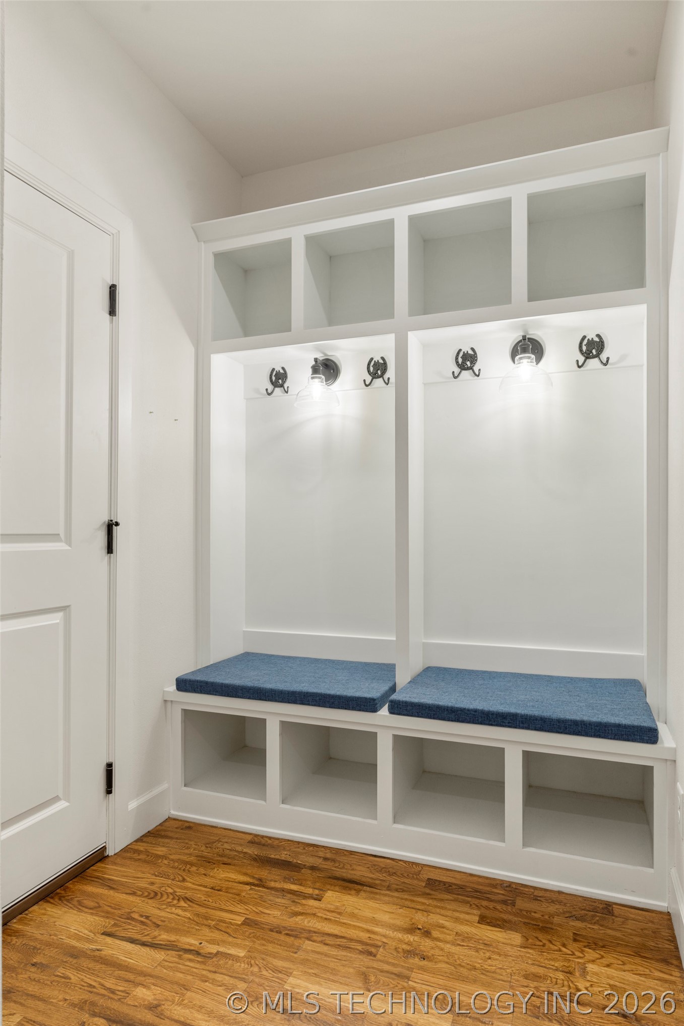 2978 E 146th Street S