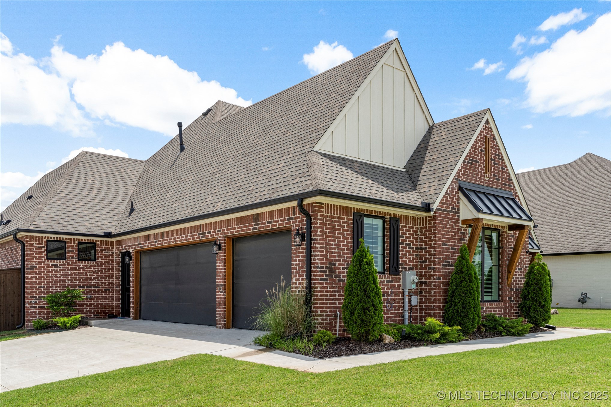 2978 E 146th Street S