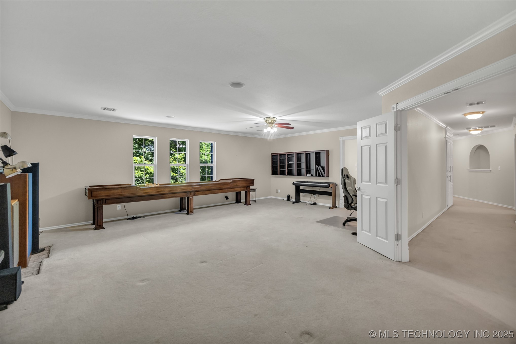 8515 S Canton Avenue