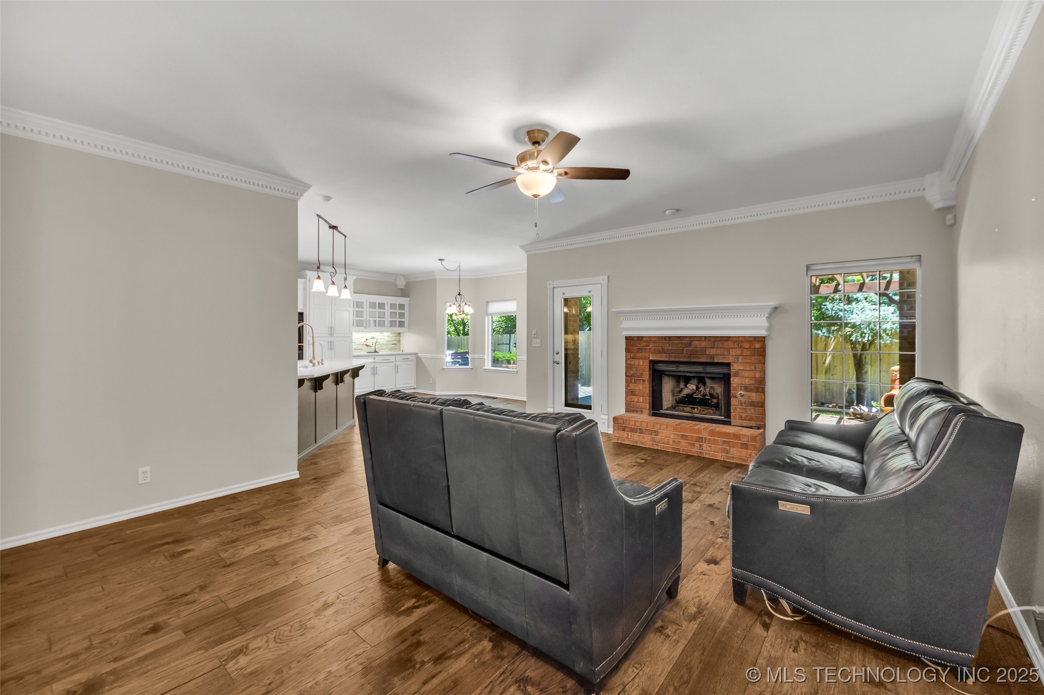 8515 S Canton Avenue