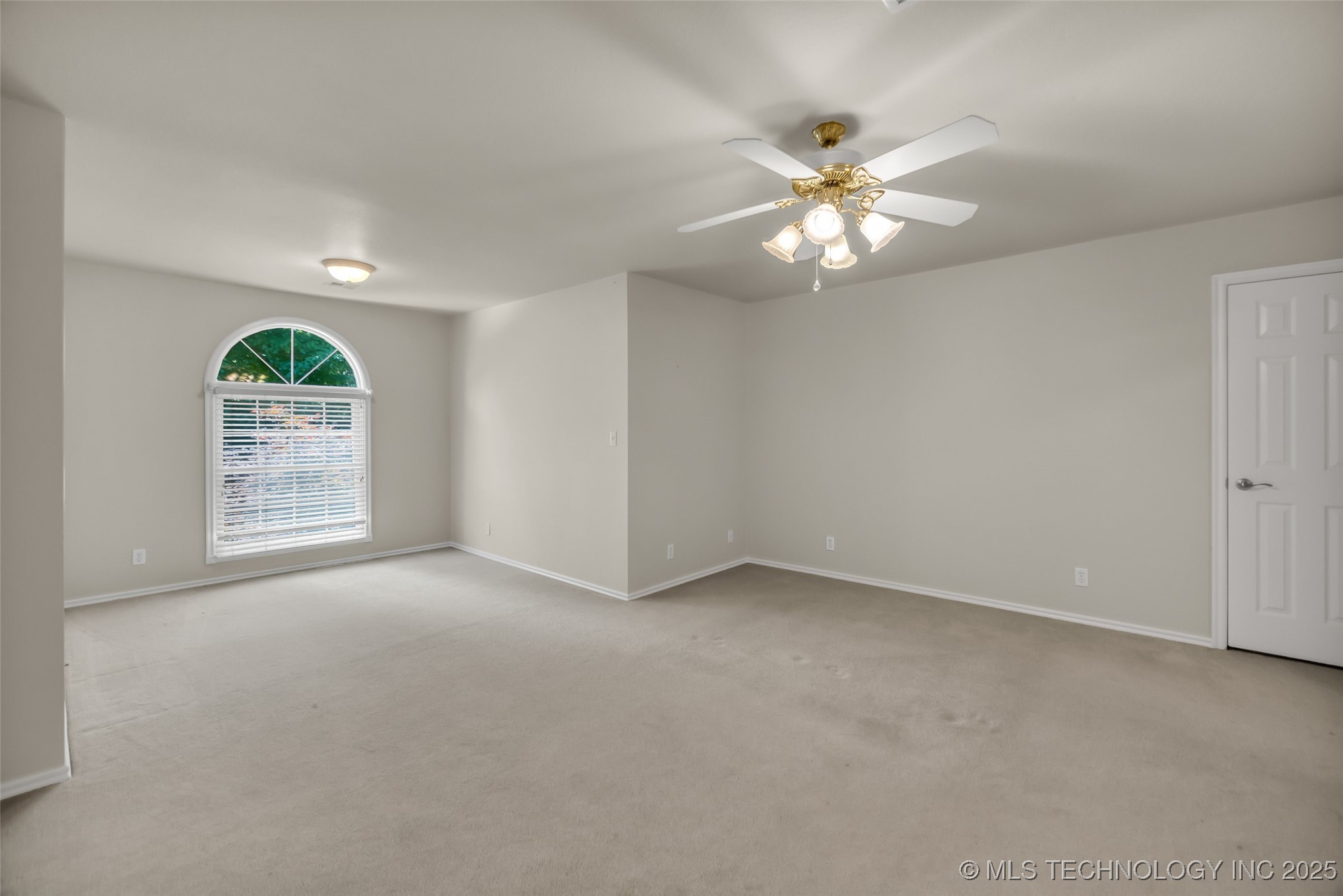 8515 S Canton Avenue