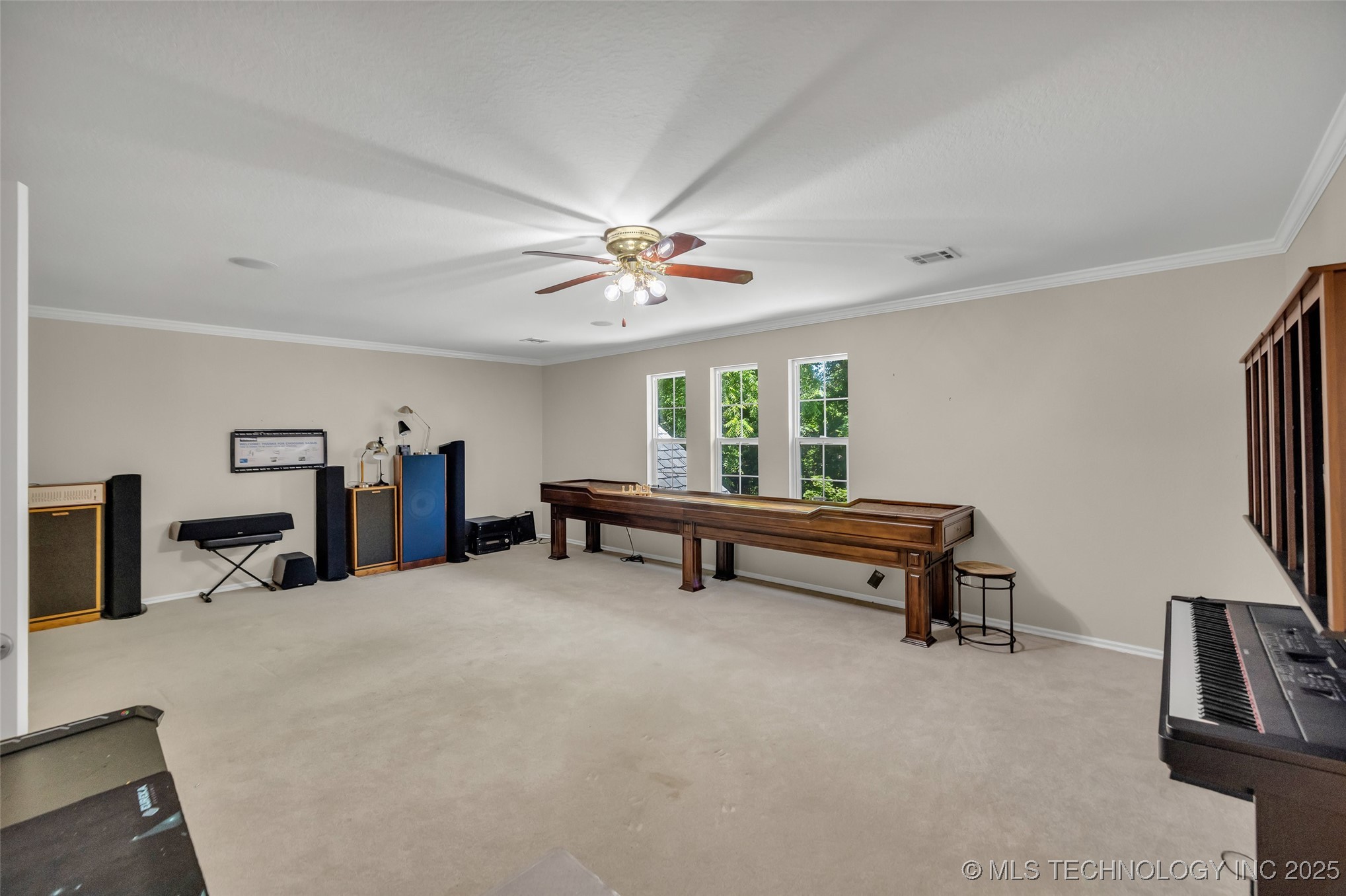 8515 S Canton Avenue