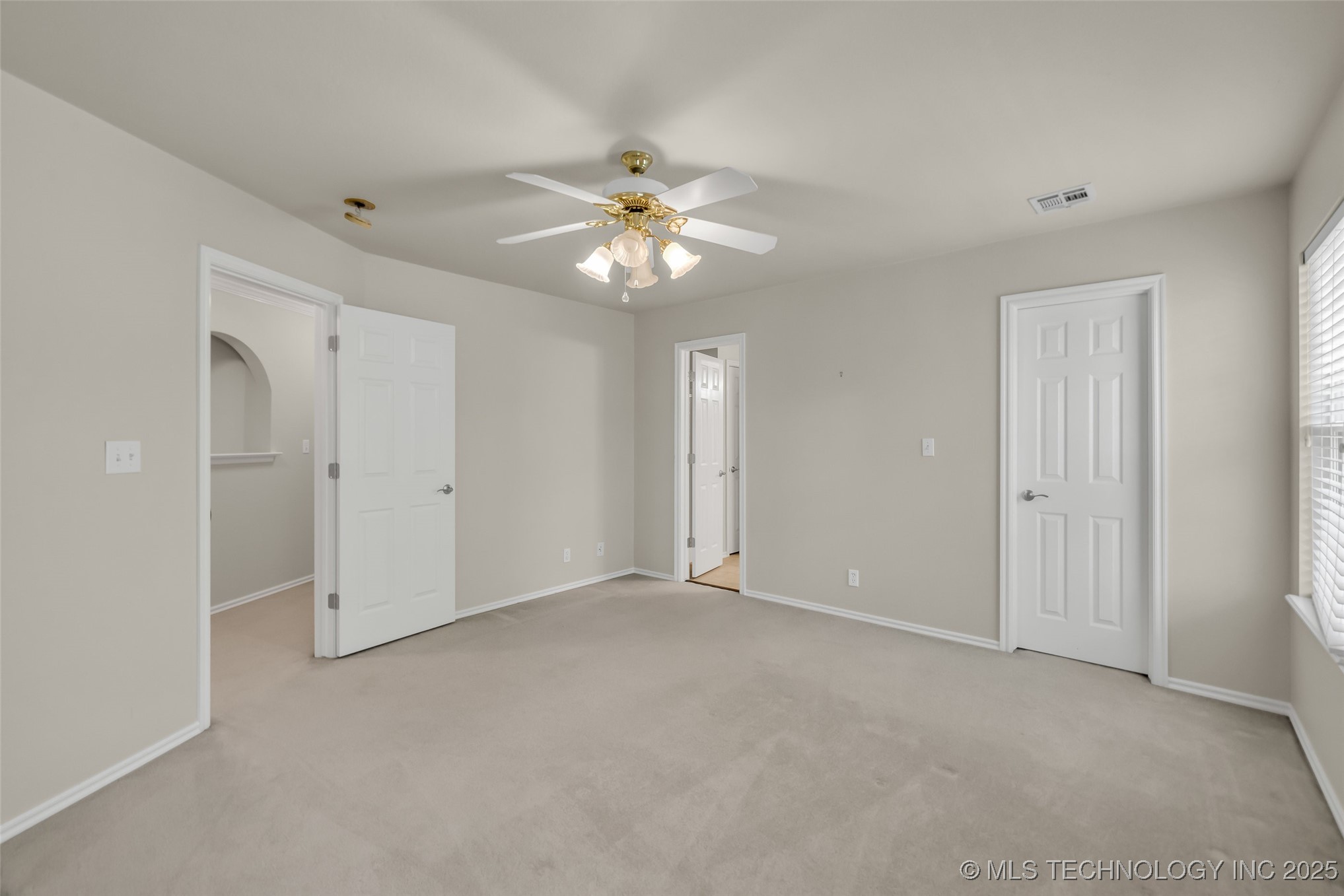 8515 S Canton Avenue