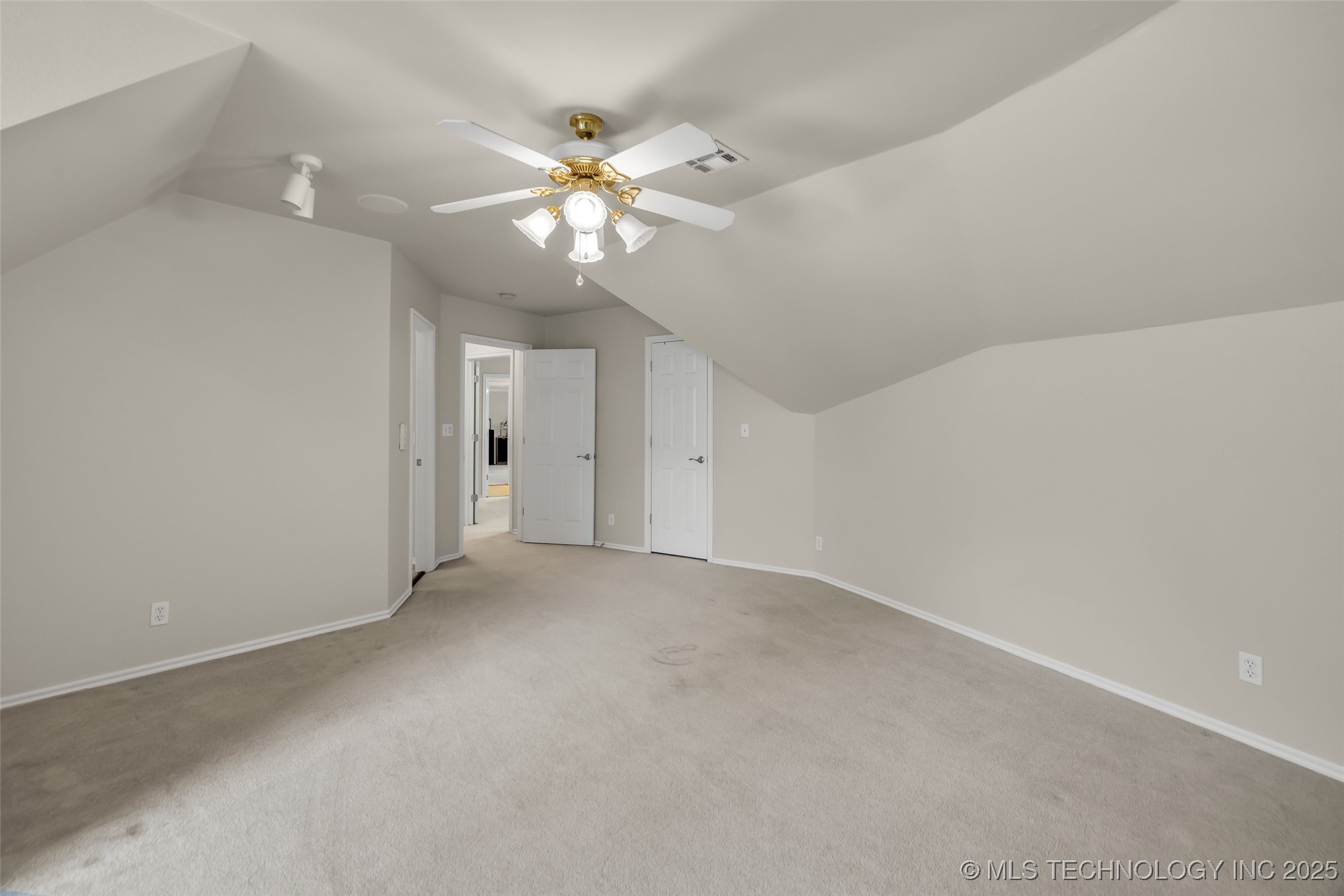 8515 S Canton Avenue