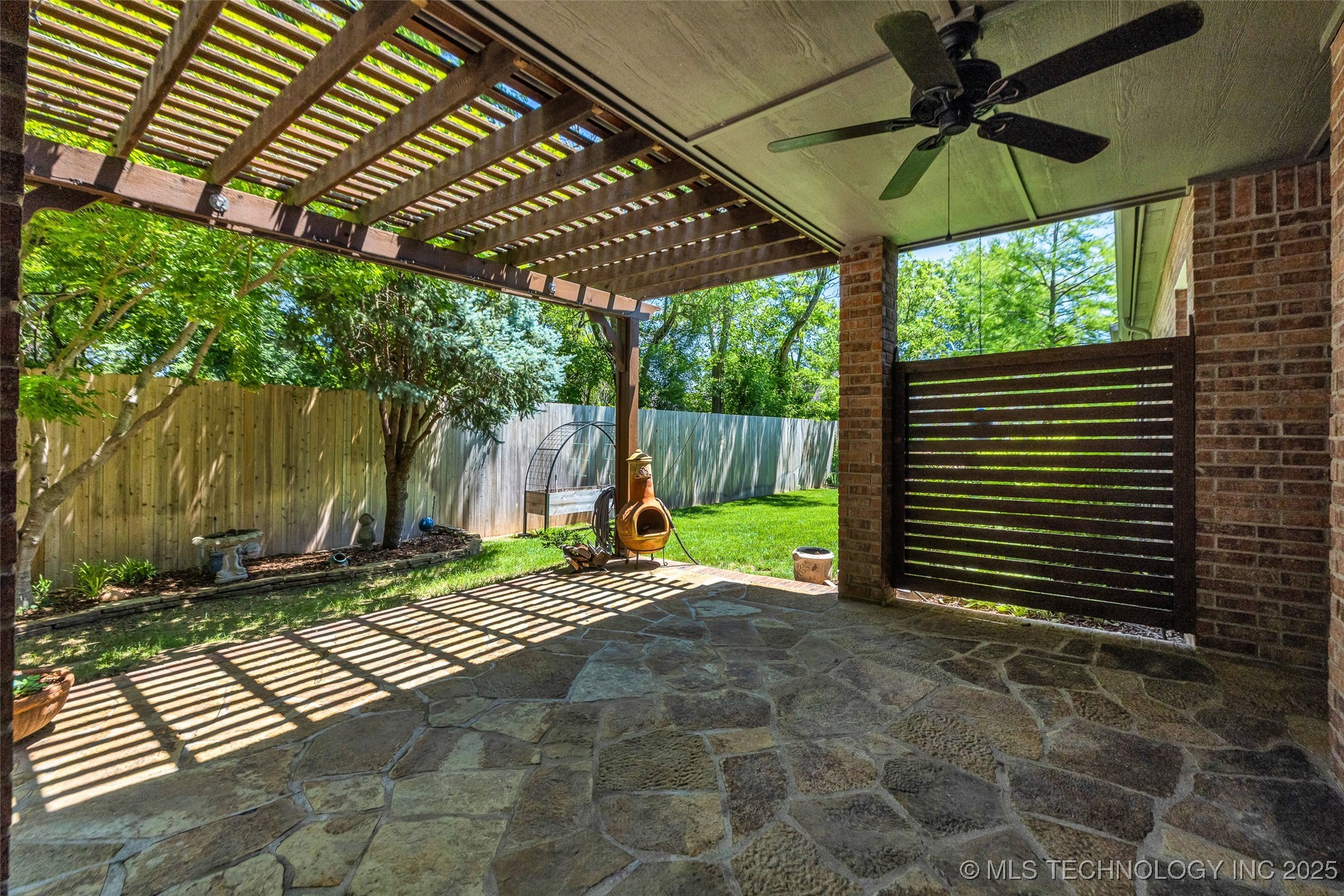 8515 S Canton Avenue