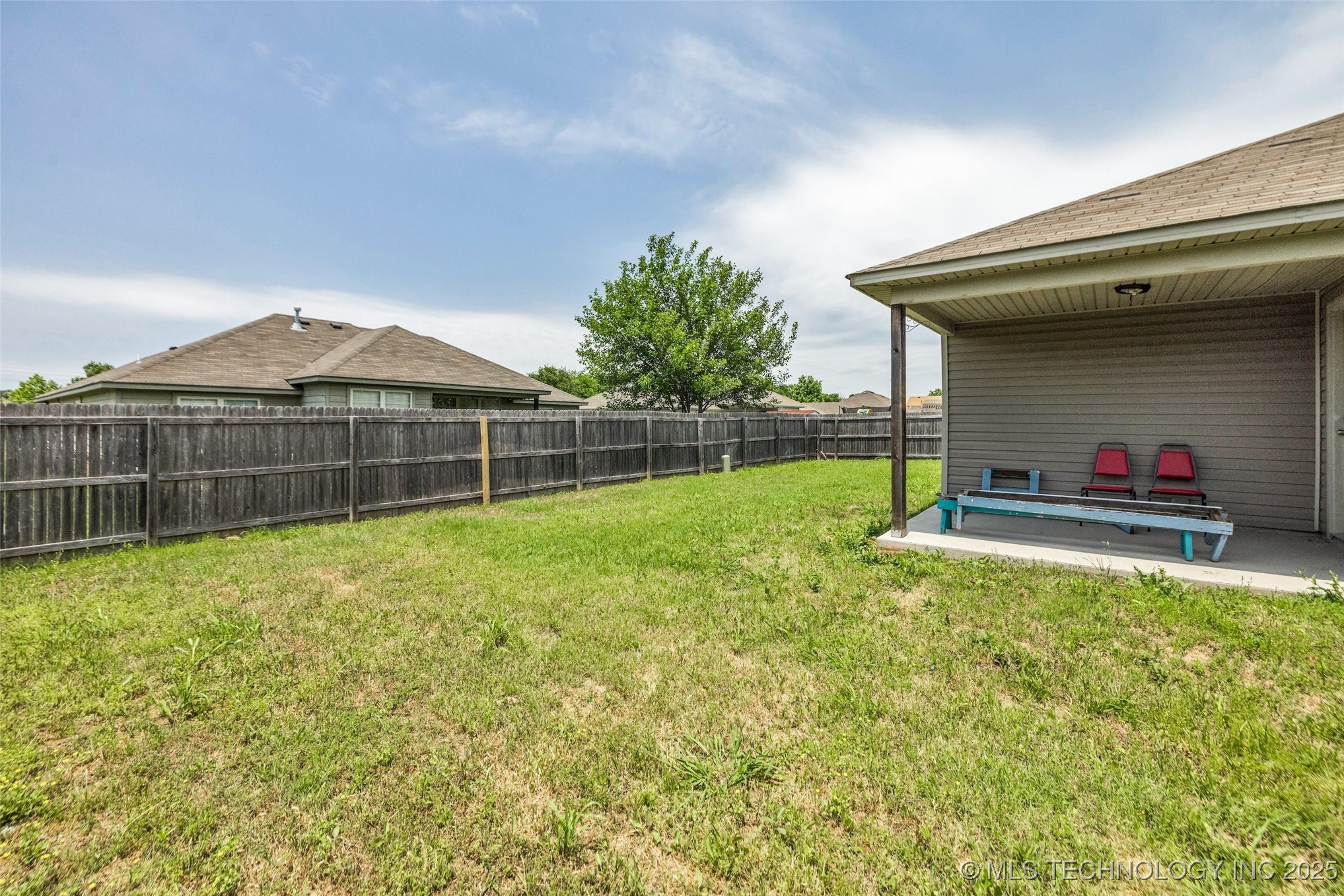 2801 Lariat Lane