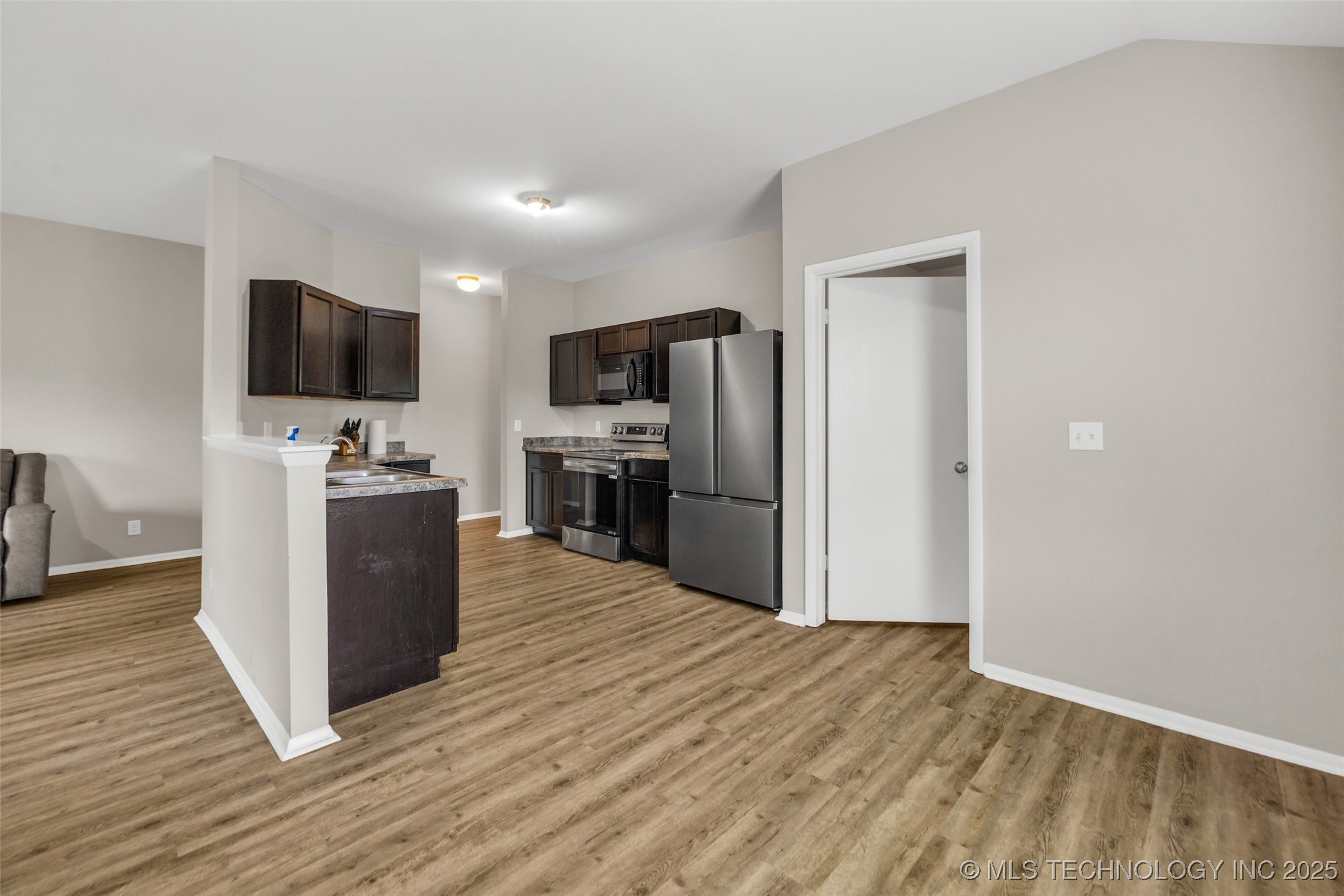 2801 Lariat Lane